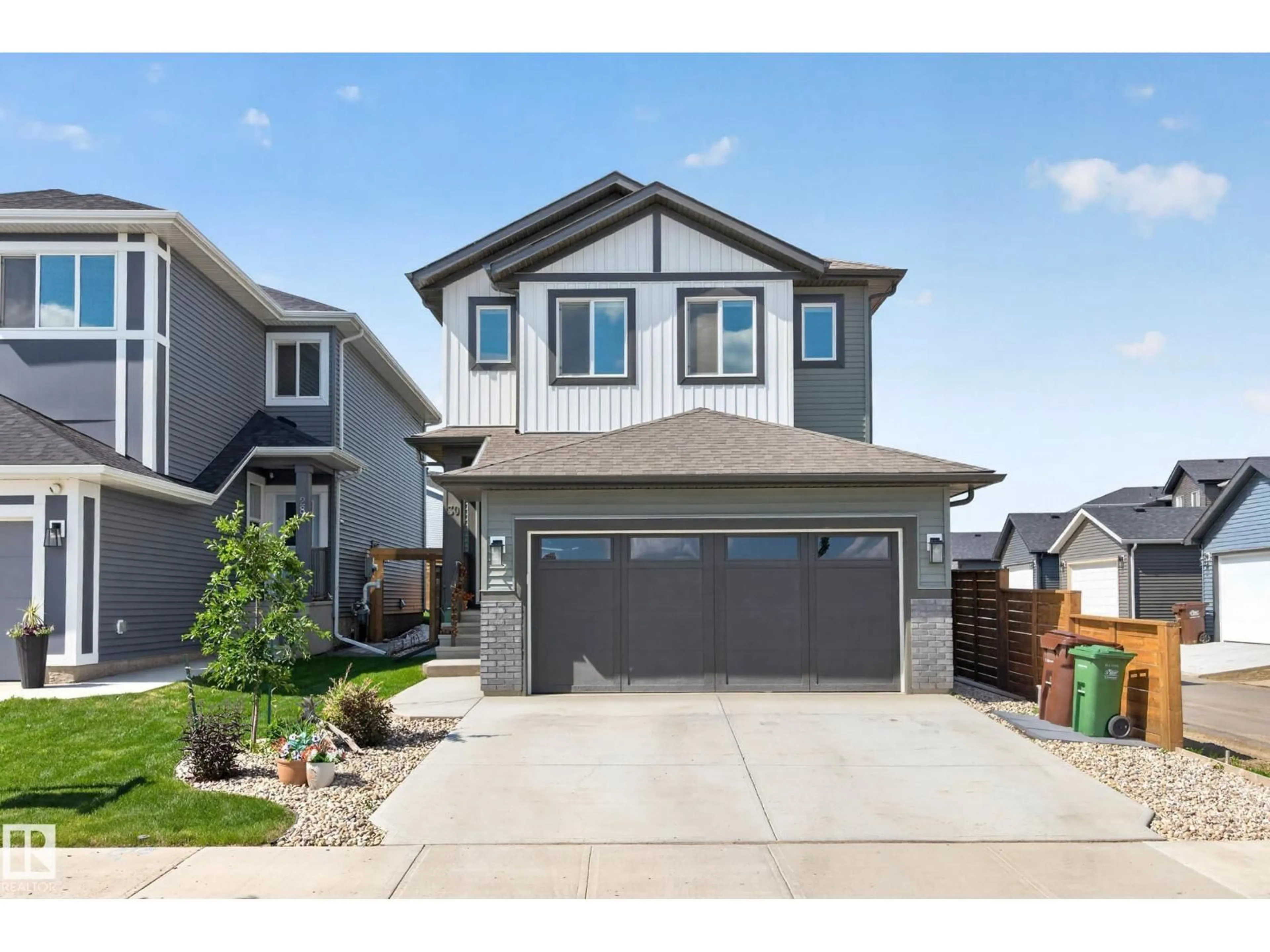 Home with vinyl exterior material, street for 30 ROSEWOOD WY, St. Albert Alberta T8N7Y8