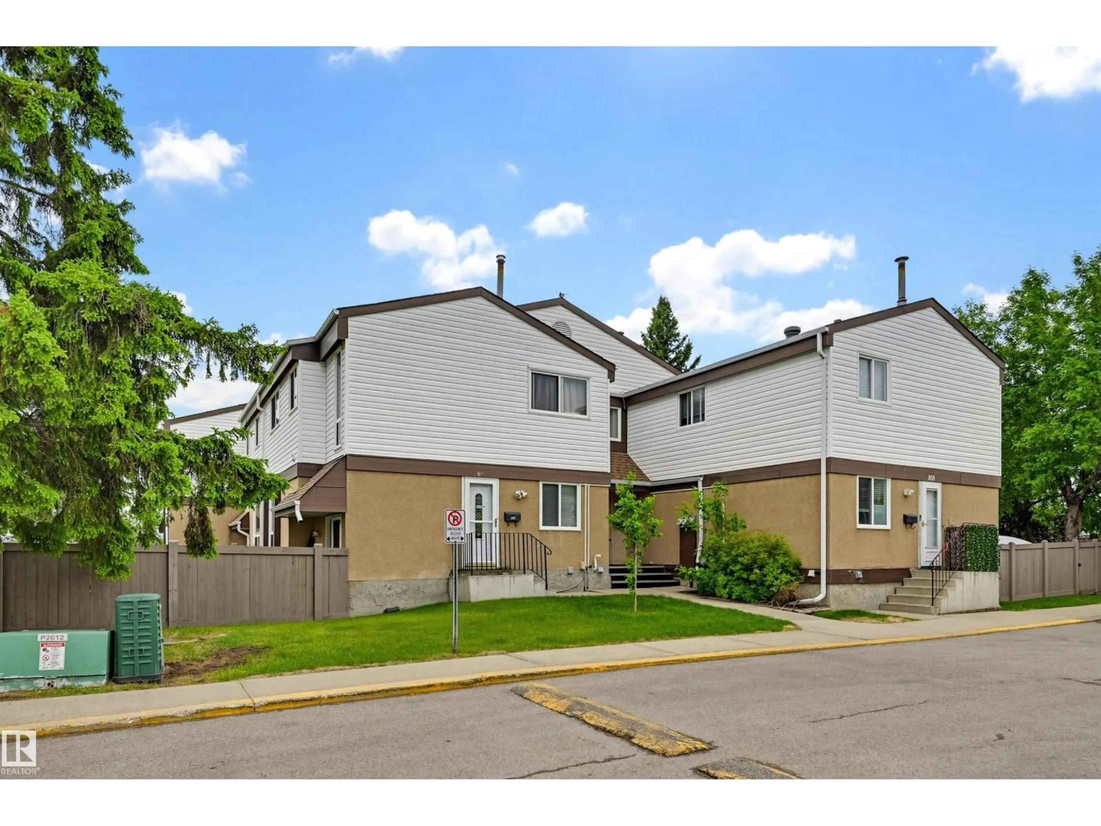 Unknown for 817 ERIN PL, Edmonton Alberta T5T1M6