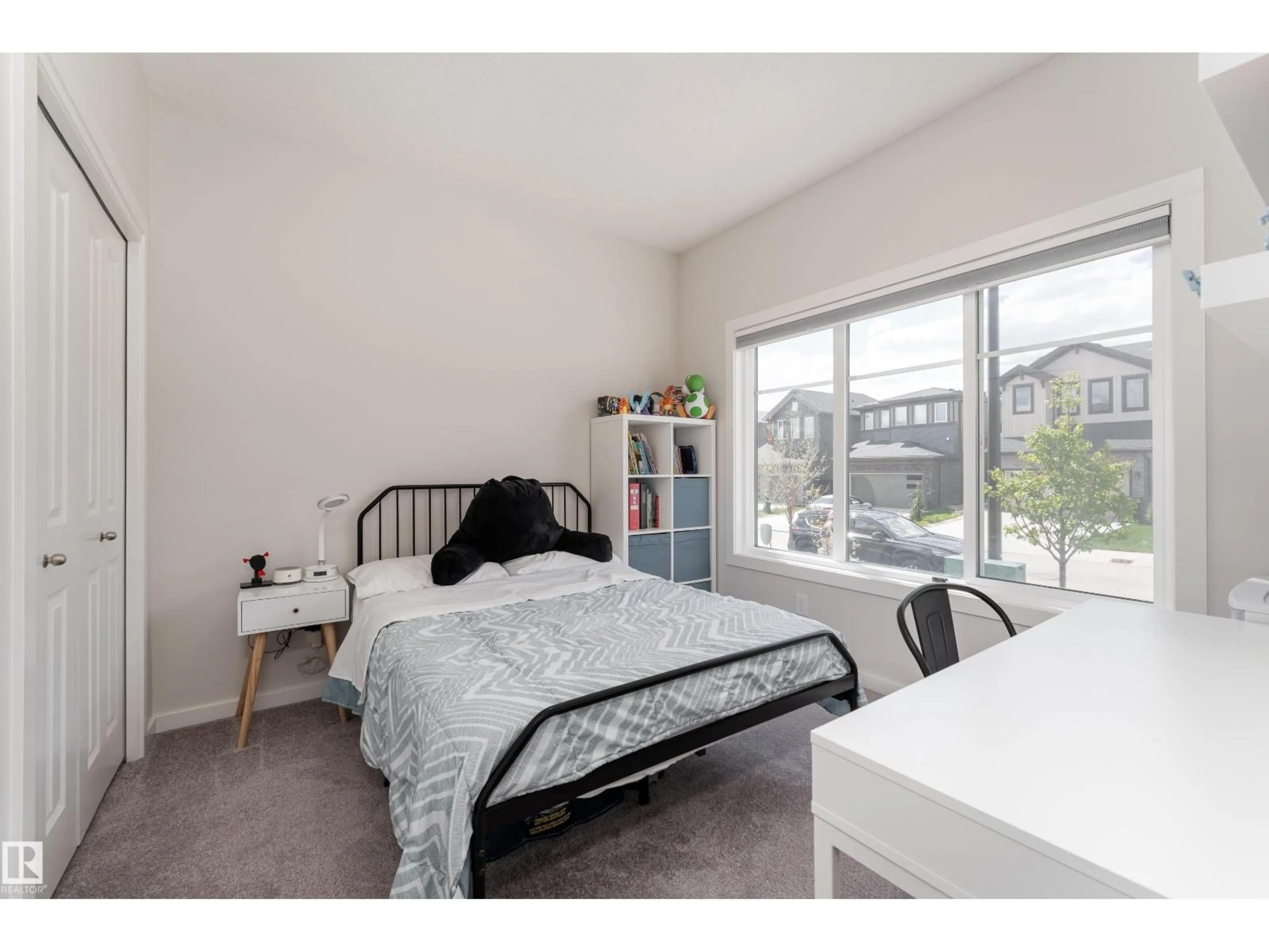 A pic of a room for 127 CANTER WD, Sherwood Park Alberta T8H2Z3