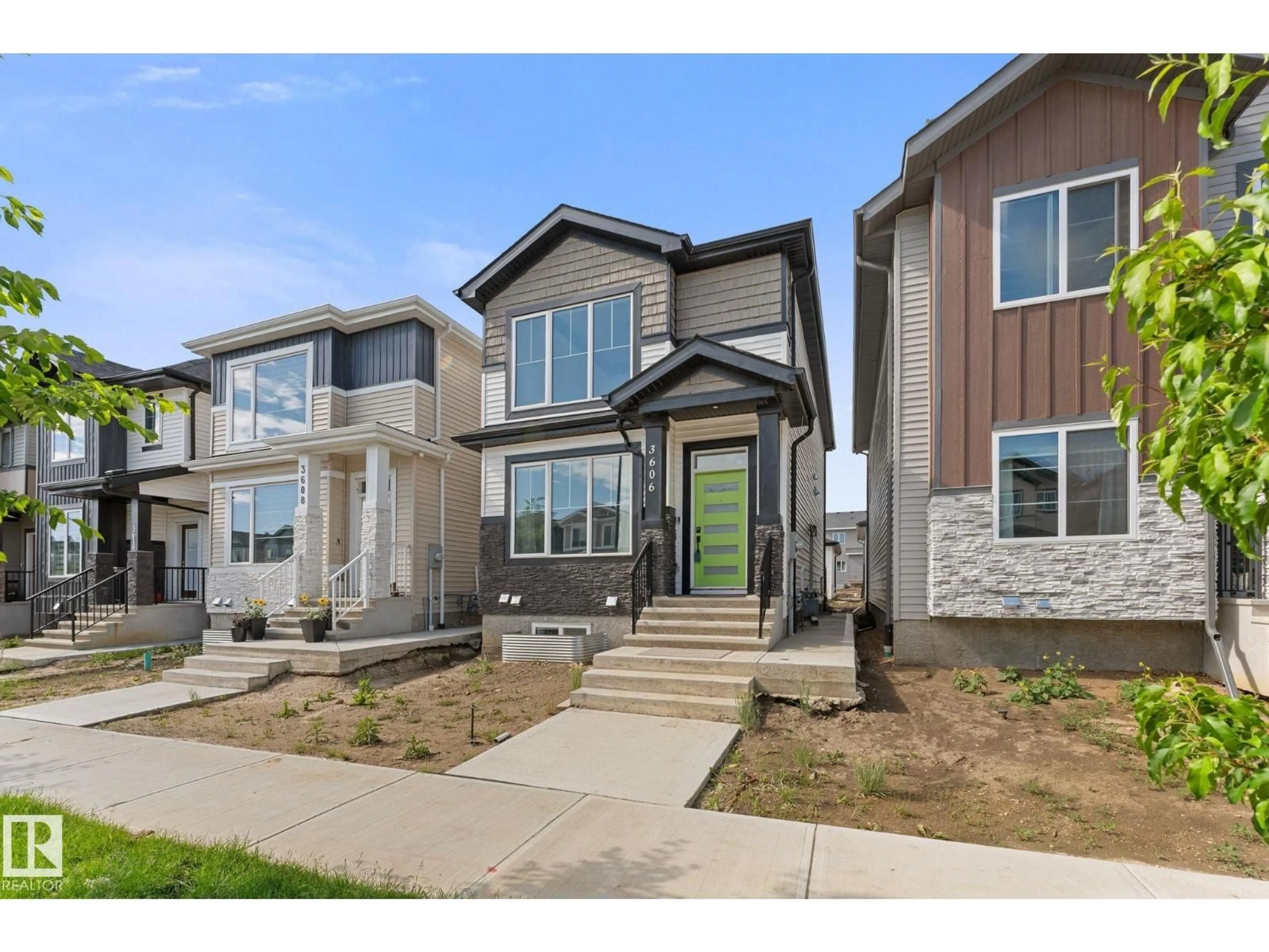 Home with vinyl exterior material, street for 3606 42 AV, Beaumont Alberta T4X3B3