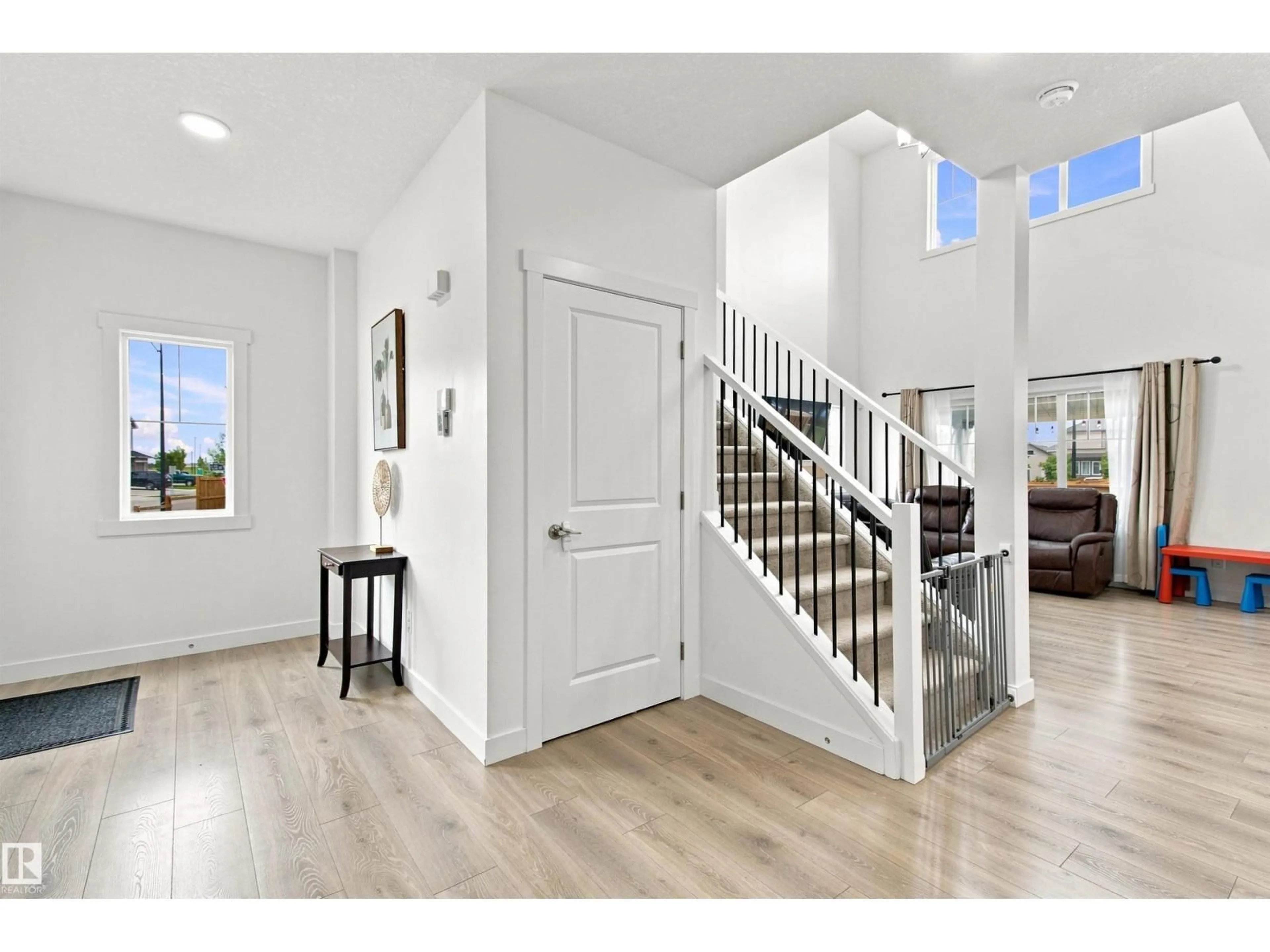 Indoor entryway for 107 ELLICE BN, Fort Saskatchewan Alberta T8L0V2
