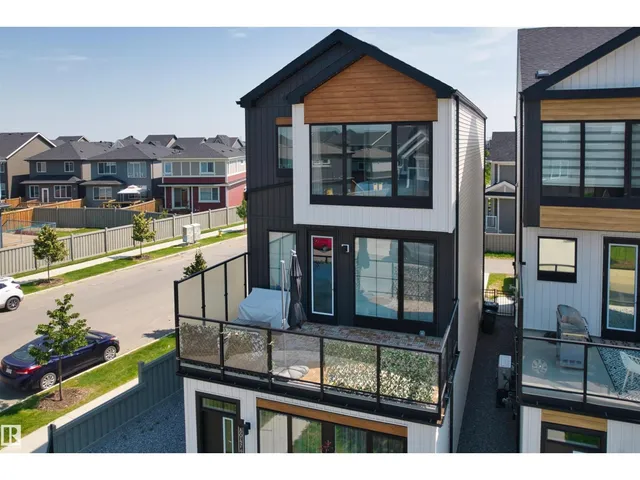 8047 227 ST, Edmonton 3