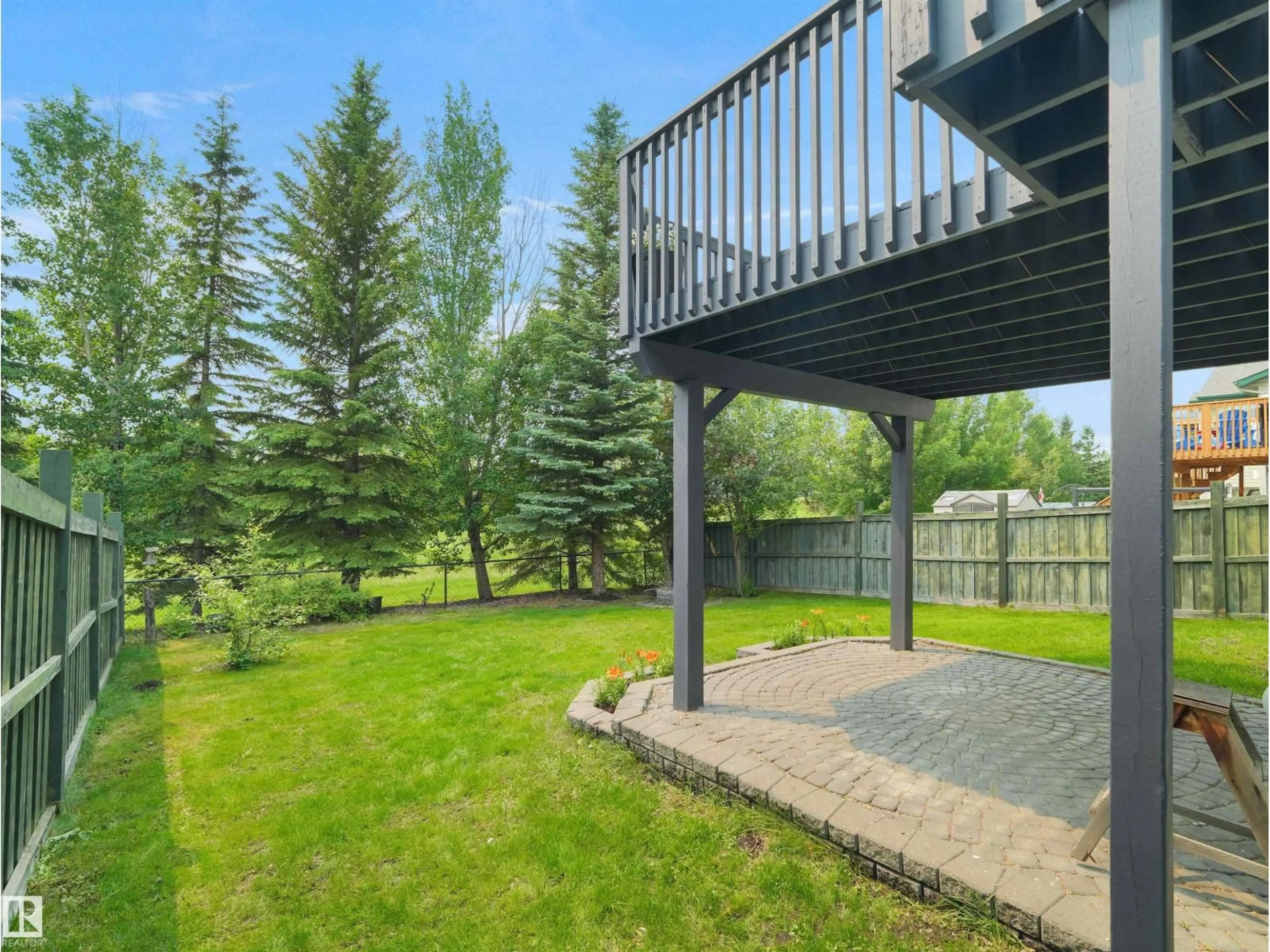 Patio, forest/trees view for 1025 GRAHAM CO, Edmonton Alberta T5T6L4