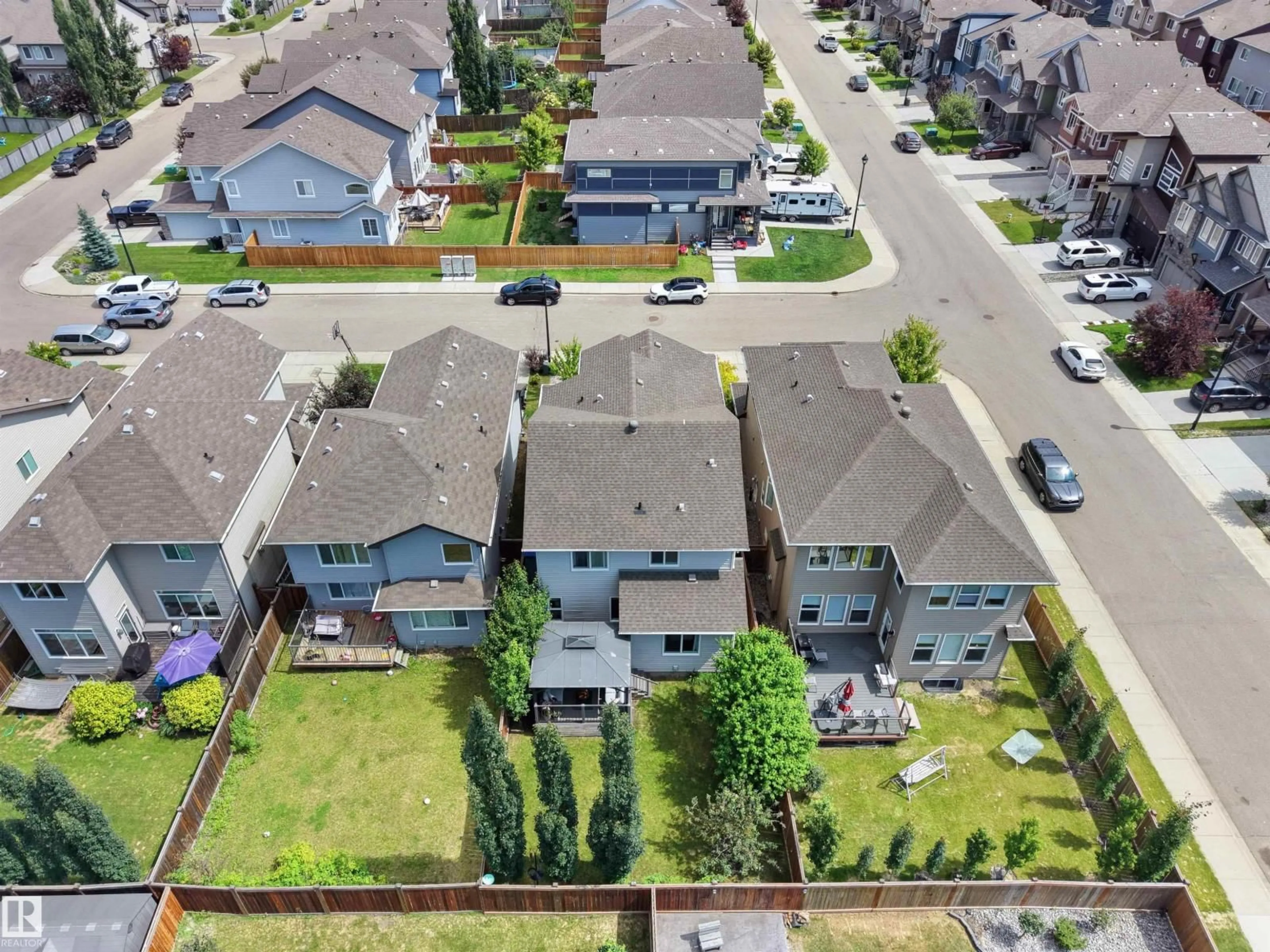 A pic from outside/outdoor area/front of a property/back of a property/a pic from drone, street for SW - 820 179 ST, Edmonton Alberta T6W2S7