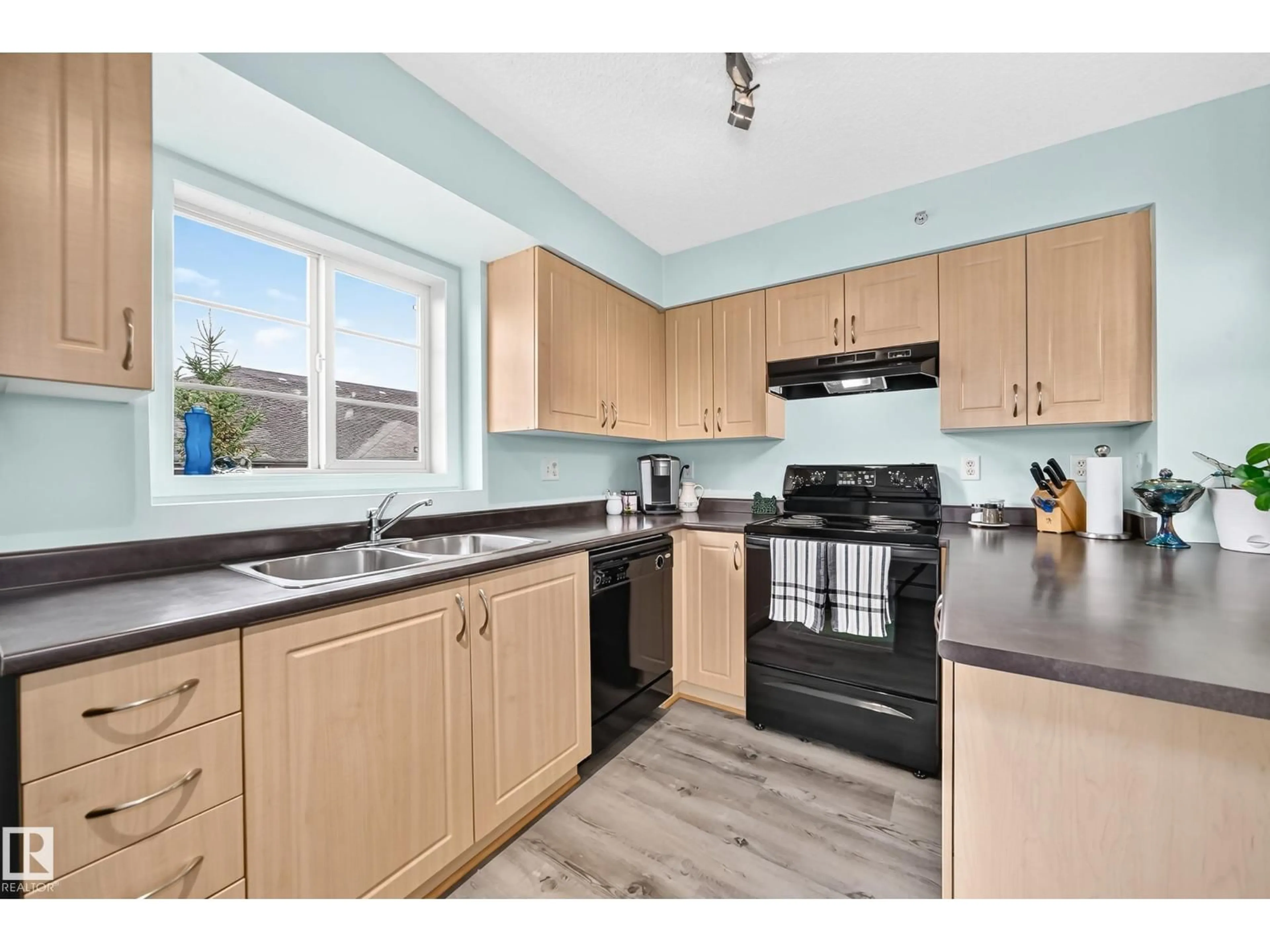 Standard kitchen, unknown for #401 - 11449 ELLERSLIE RD, Edmonton Alberta T6W1T2