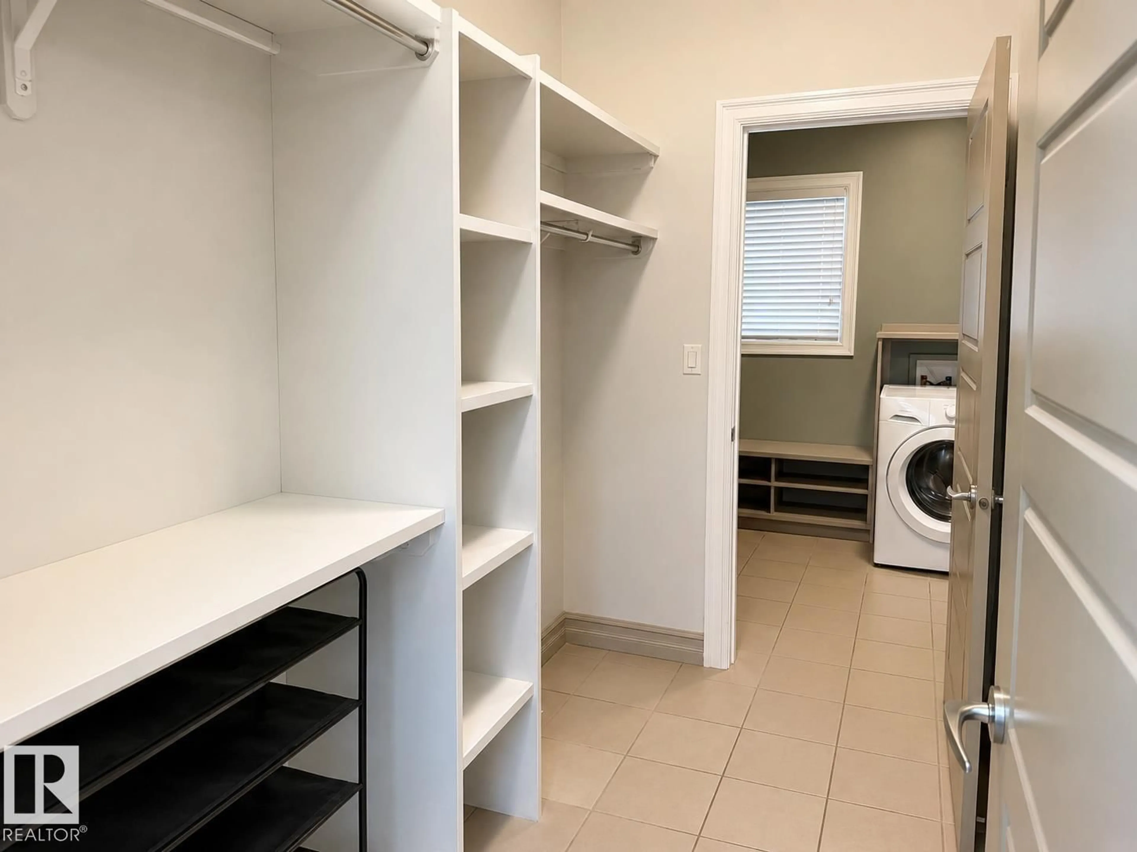 Laundry room for 885 WINDERMERE WD, Edmonton Alberta T6W2M6