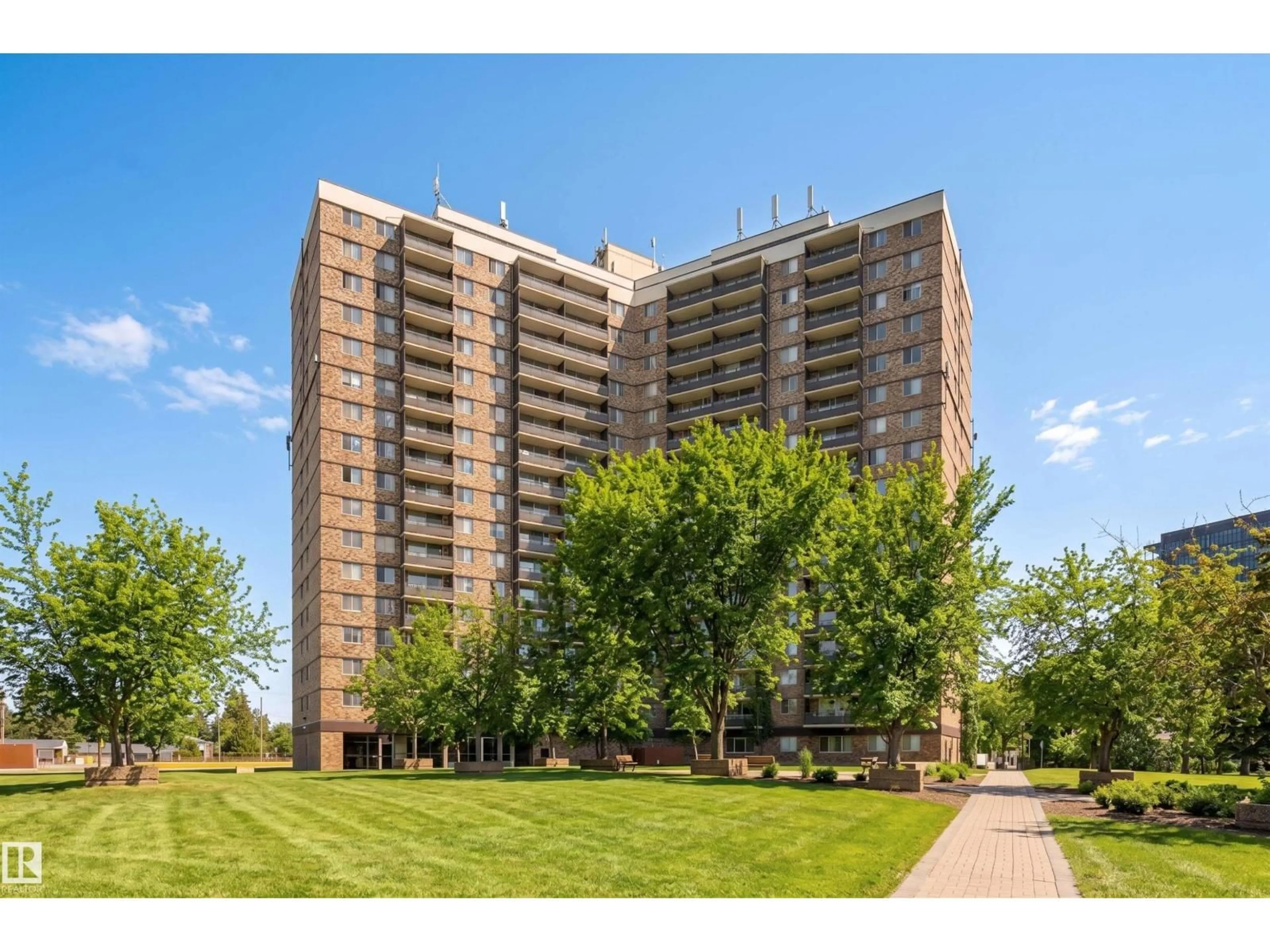 Unknown for 1502 STONY PLAIN RD, Edmonton Alberta T5N3R2