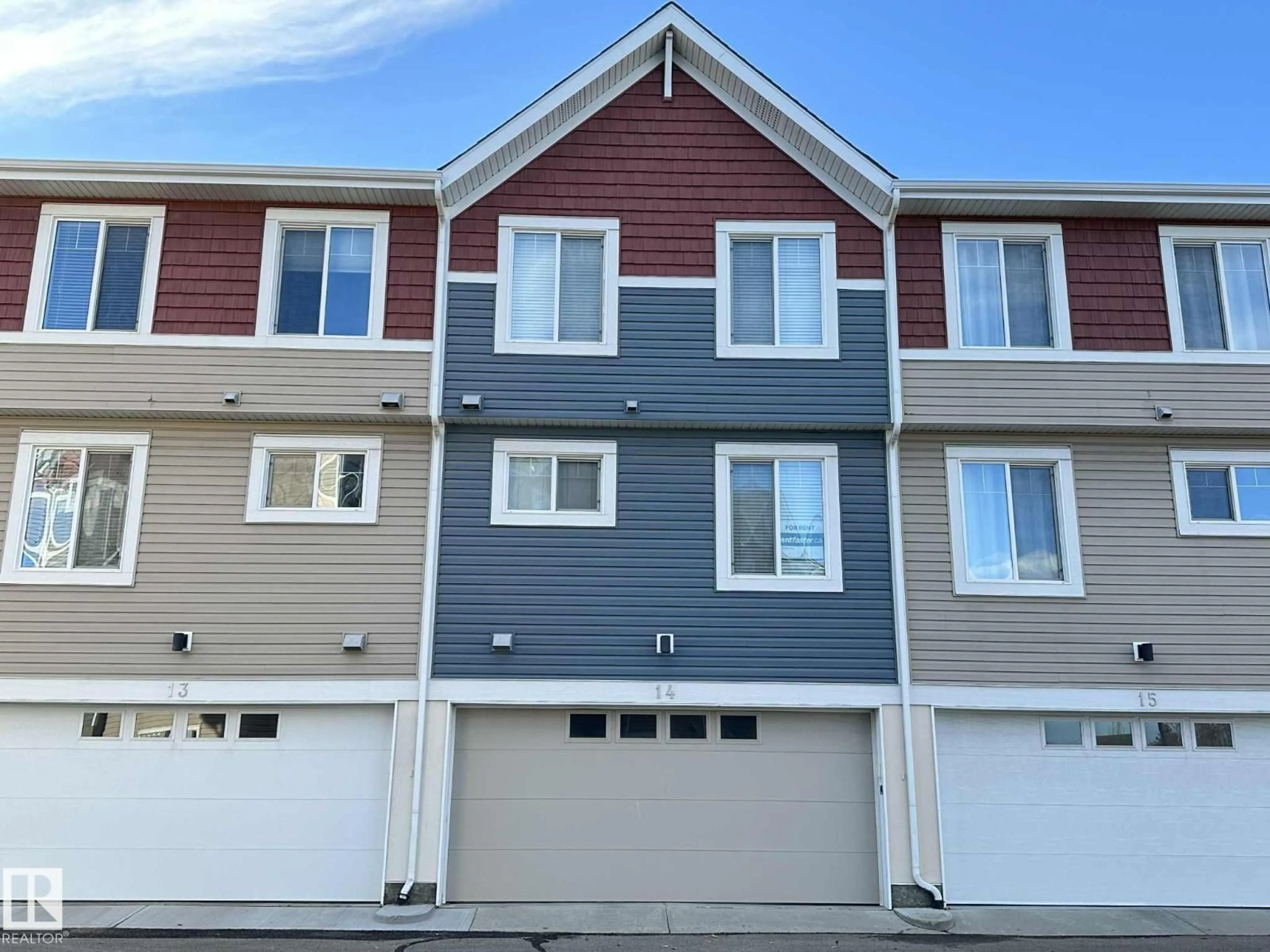 Home with vinyl exterior material, street for #14 - 1508 105 ST, Edmonton Alberta T6J5R8