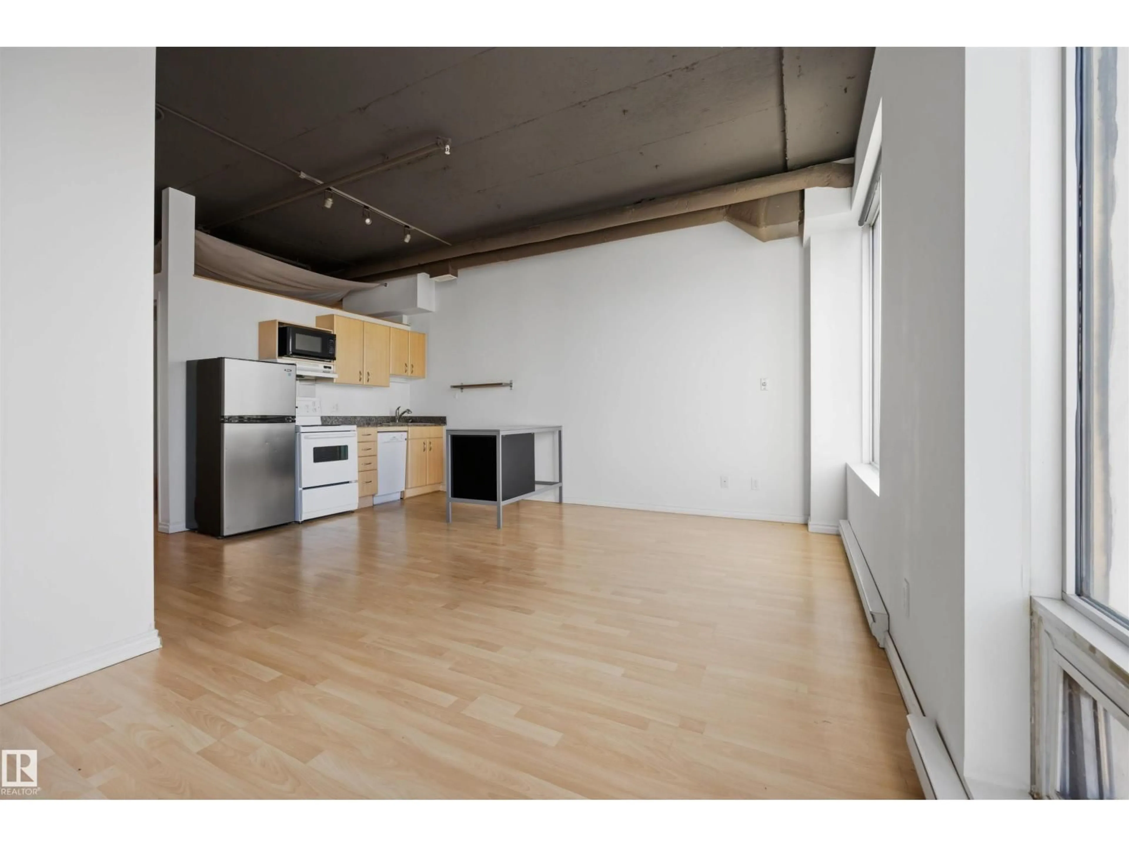 Unknown for 1313 JASPER AV, Edmonton Alberta T5J1R9