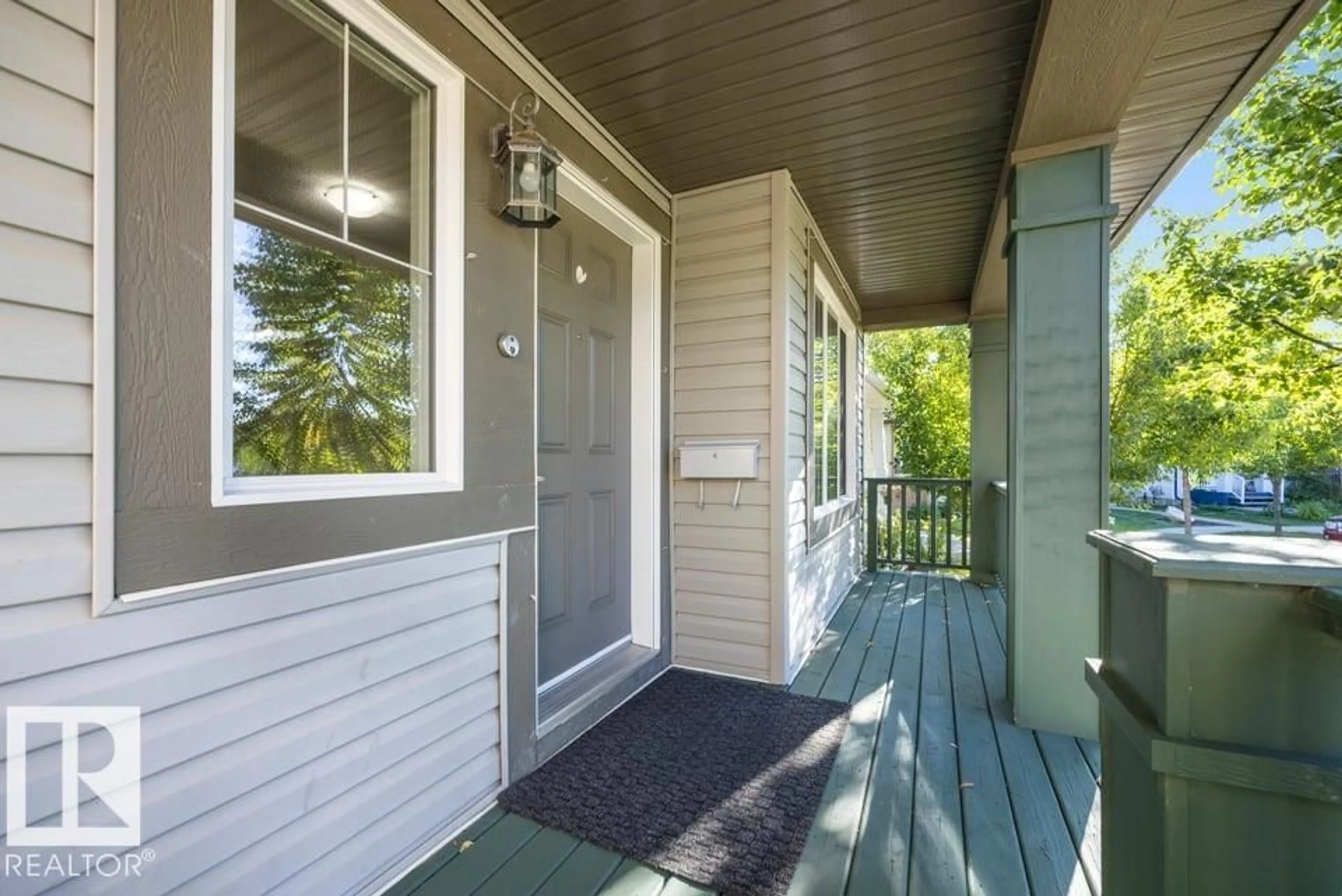 Unknown for NW - 1526 35B AV, Edmonton Alberta T6T0M7
