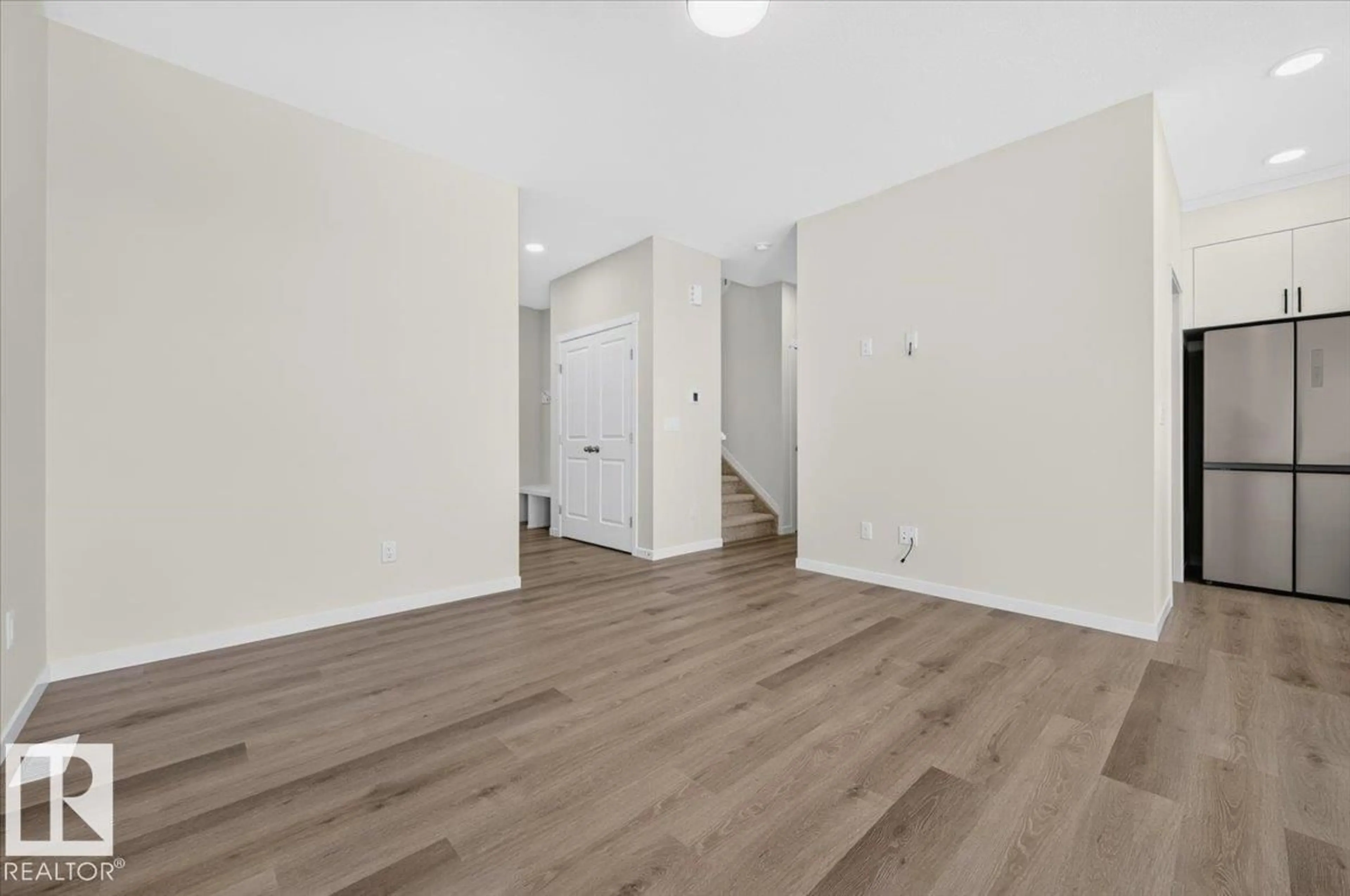 A pic of a room for 17916 63 ST, Edmonton Alberta T5Y4L9