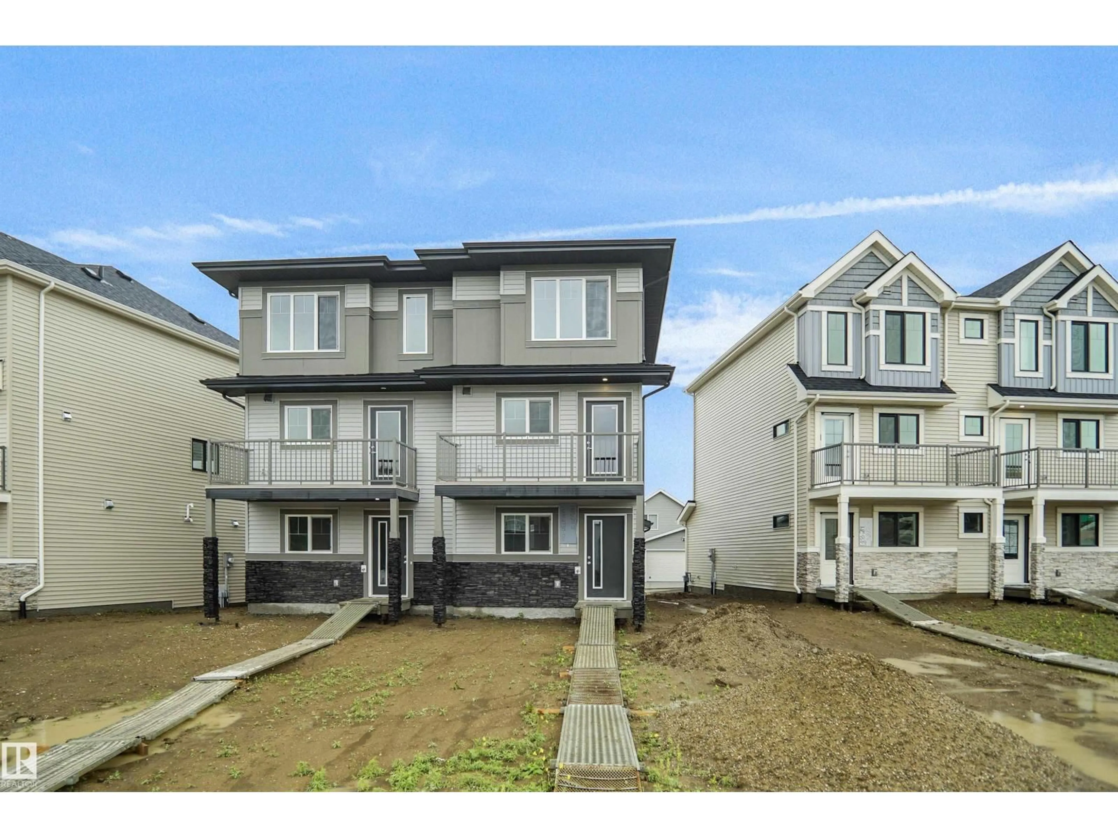 Unknown for 13135 214 ST, Edmonton Alberta T5S0T7