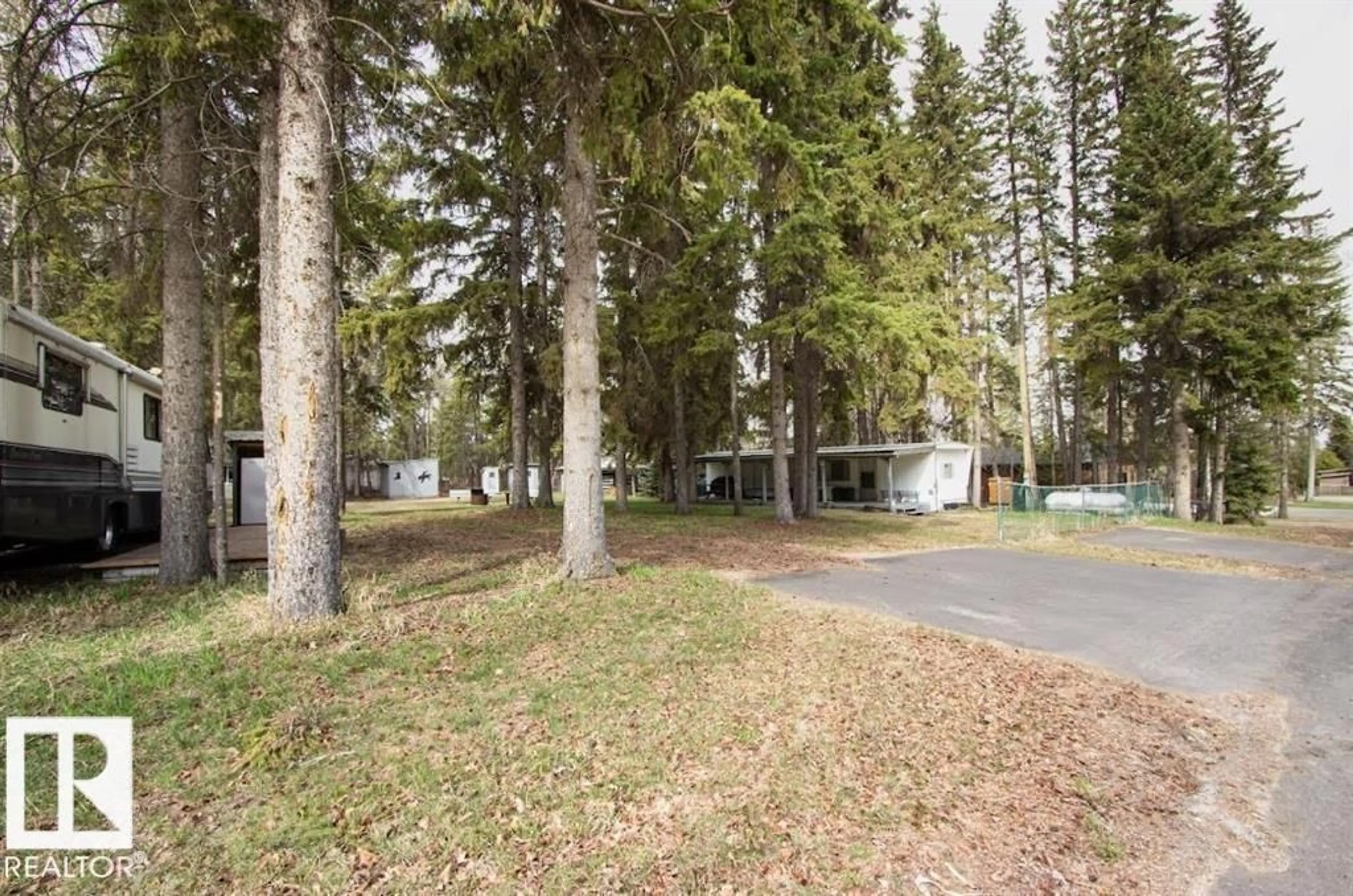 Unknown for #314 & 315 - 55230 RGE RD 10, Rural Sturgeon County Alberta T8R0K4