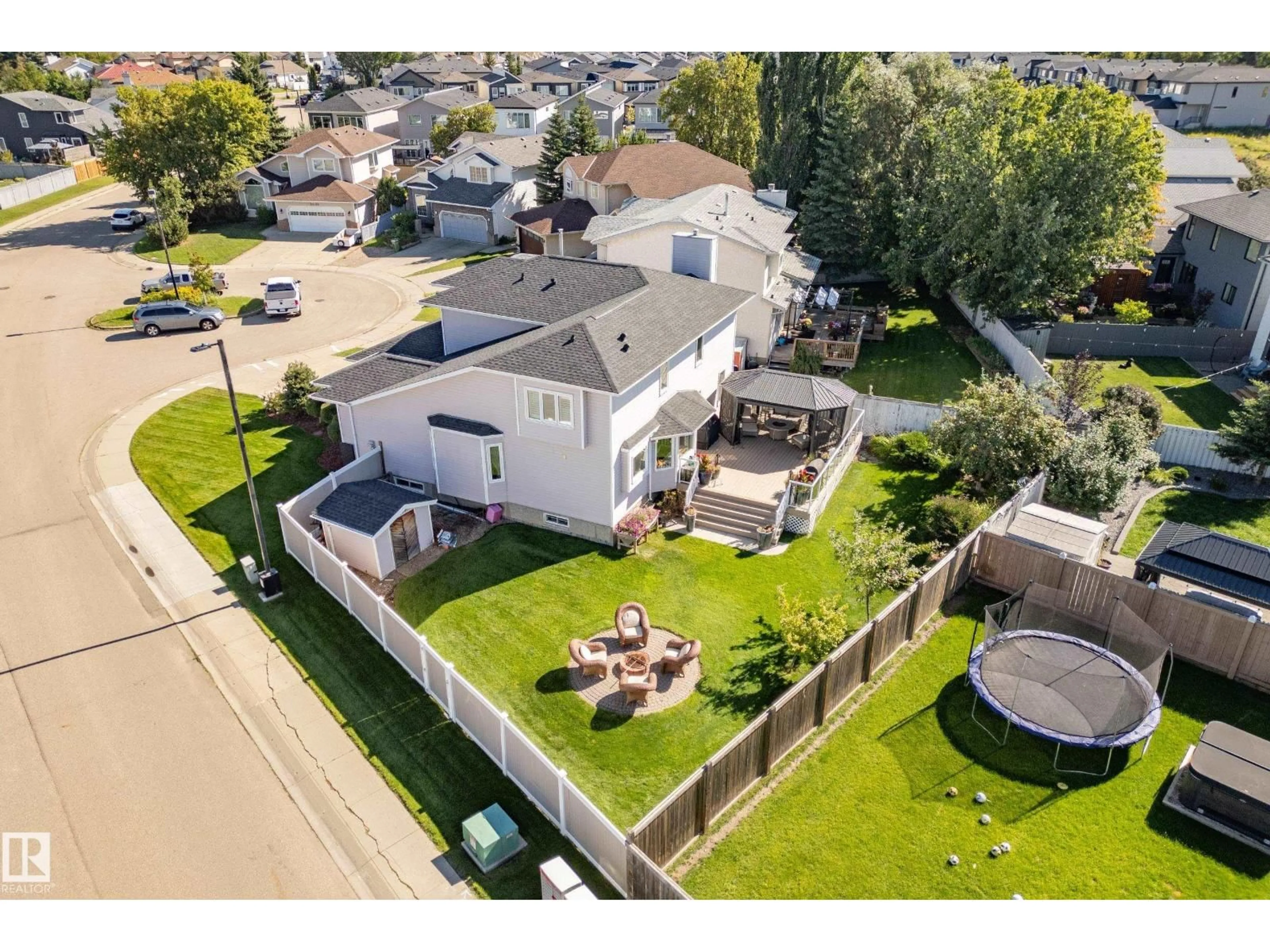 A pic from outside/outdoor area/front of a property/back of a property/a pic from drone, street for 10119 174 AV, Edmonton Alberta T5X5W3