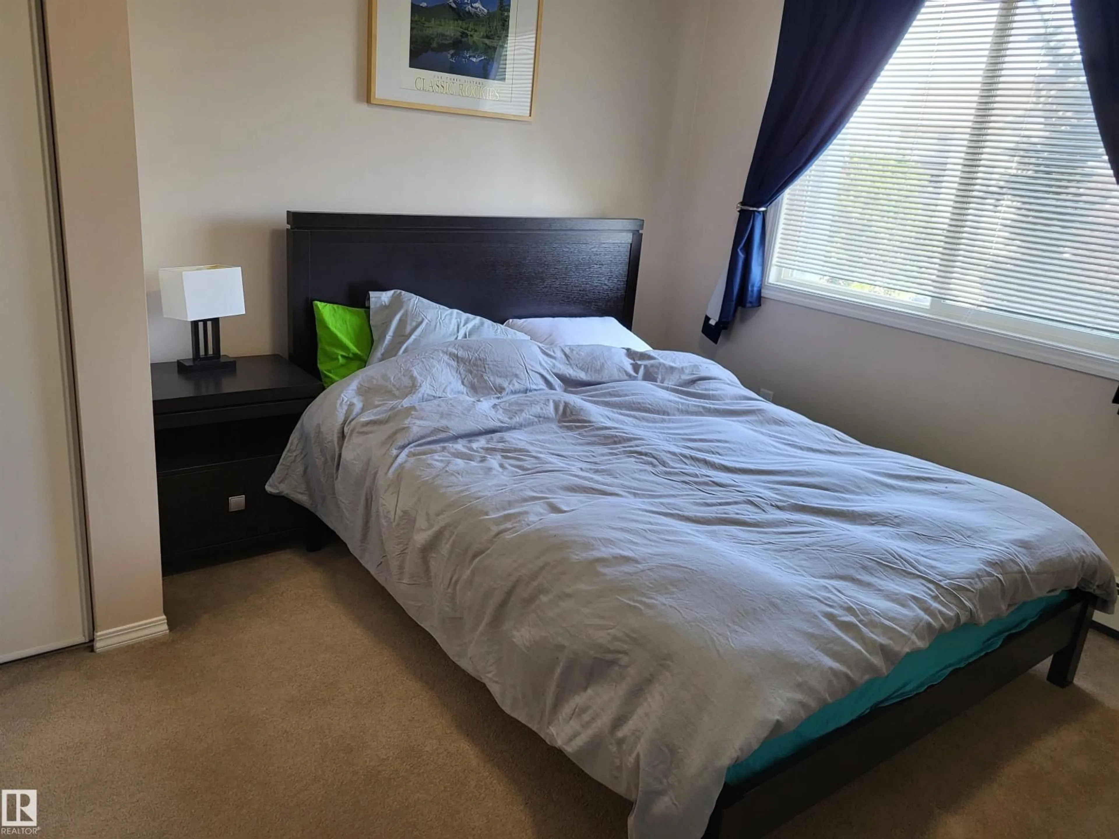 A pic of a room for 339 WOODSMERE CL, Fort Saskatchewan Alberta T8L0C8