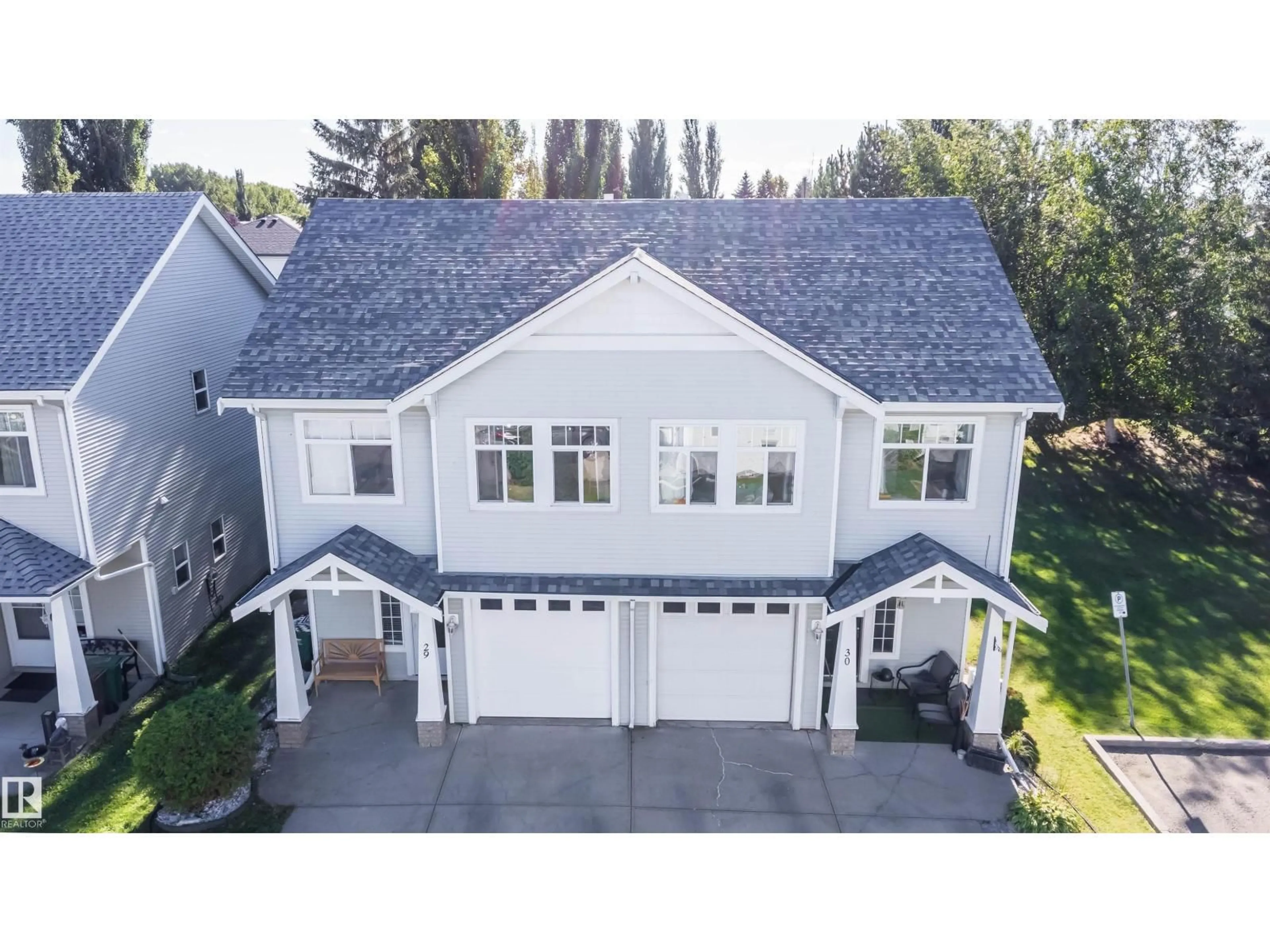 A pic from outside/outdoor area/front of a property/back of a property/a pic from drone, unknown for 29 ERIN RIDGE DR, St. Albert Alberta T8N7E2