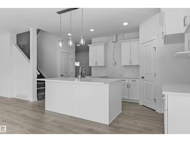 SW - 5063 CAWSEY LI, Edmonton 4