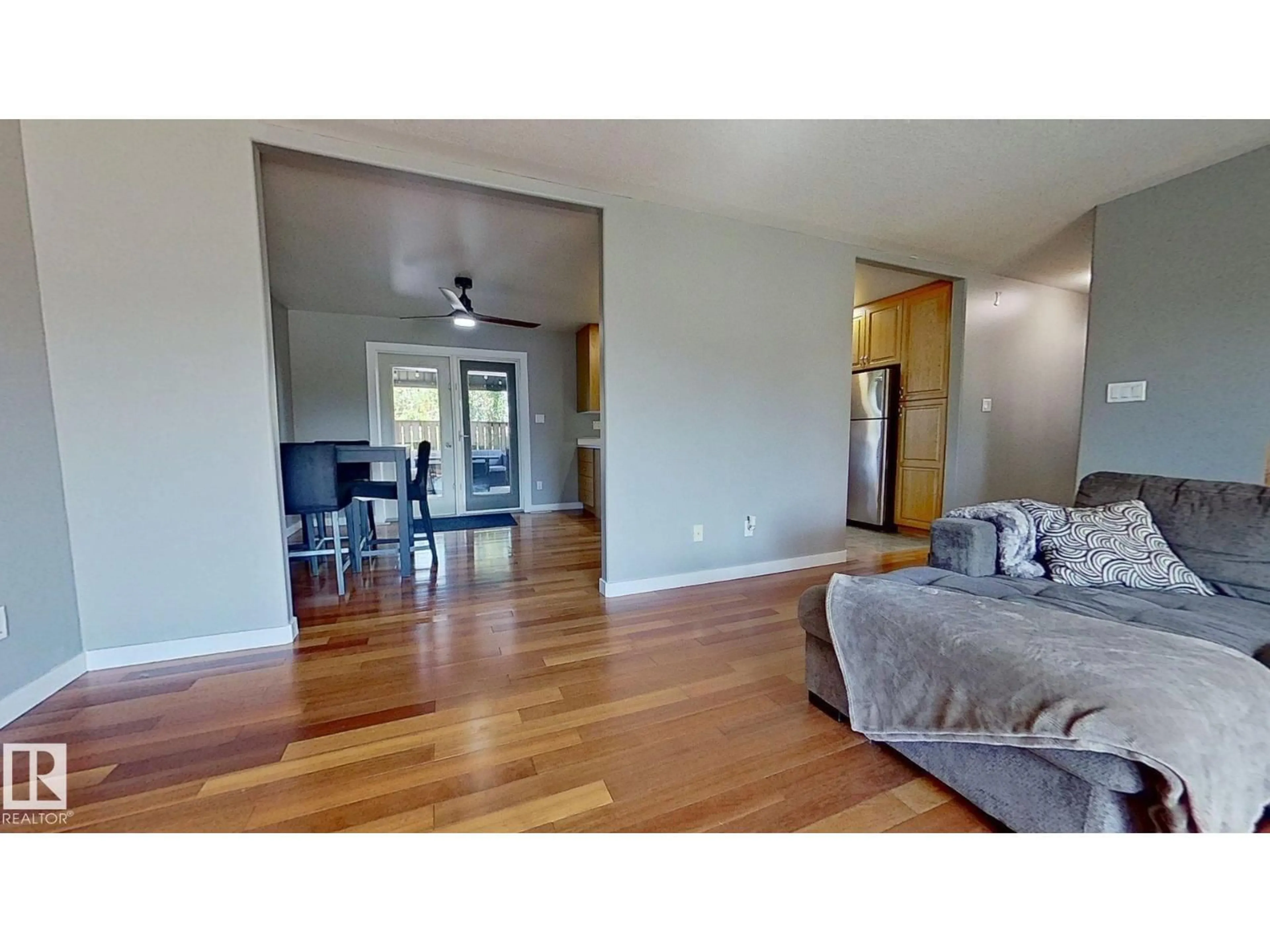 A pic of a room for 272 BUSSIERES DR, Fort McMurray Alberta T9K1T3