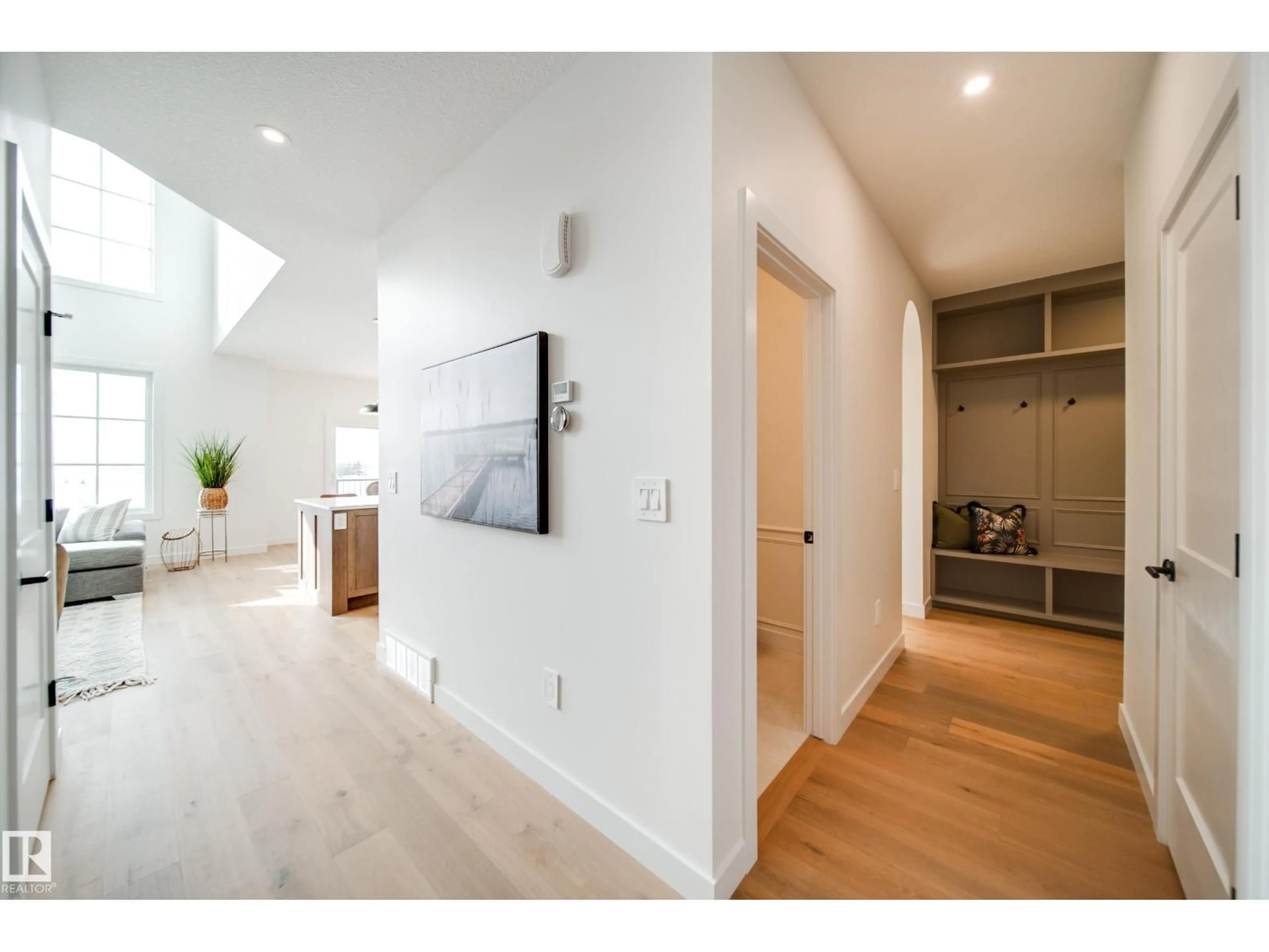 Indoor entryway for 73 CHARTRES CL, St. Albert Alberta T8T2E1