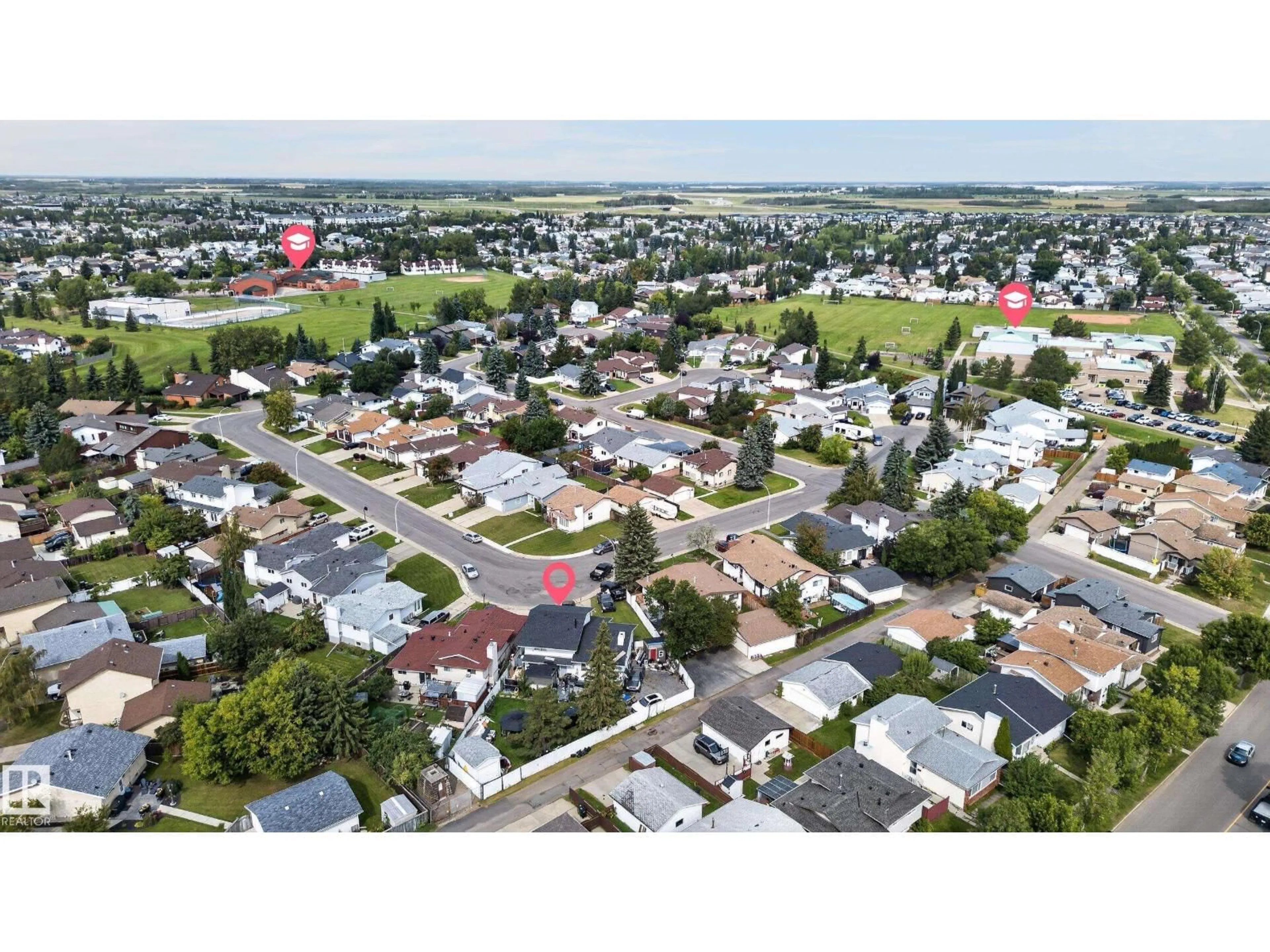 A pic from outside/outdoor area/front of a property/back of a property/a pic from drone, street for NW - 17103 92 ST, Edmonton Alberta T5Z2N1