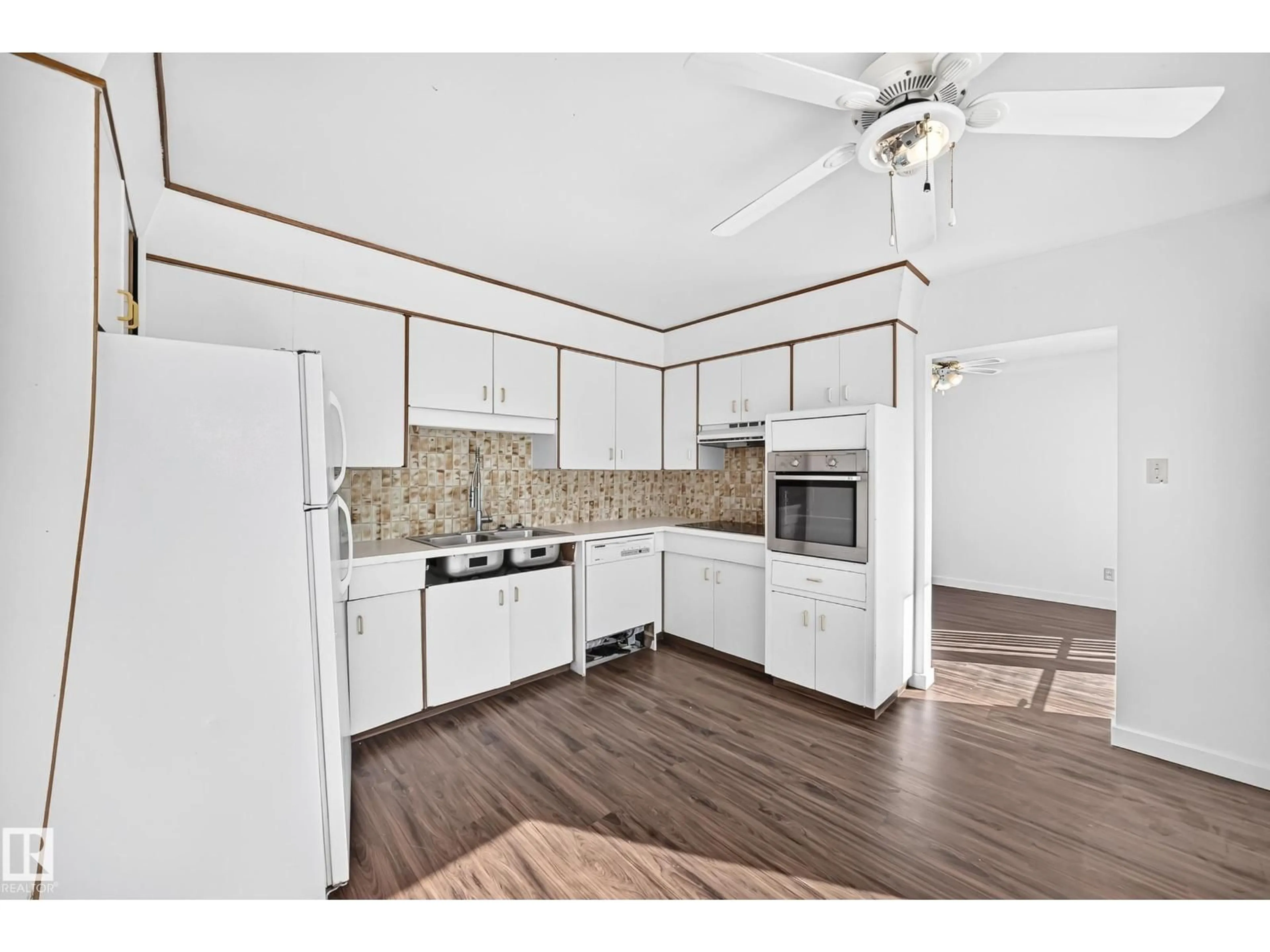 Open concept kitchen, unknown for NW - 4008 124 ST, Edmonton Alberta T6J1Z9