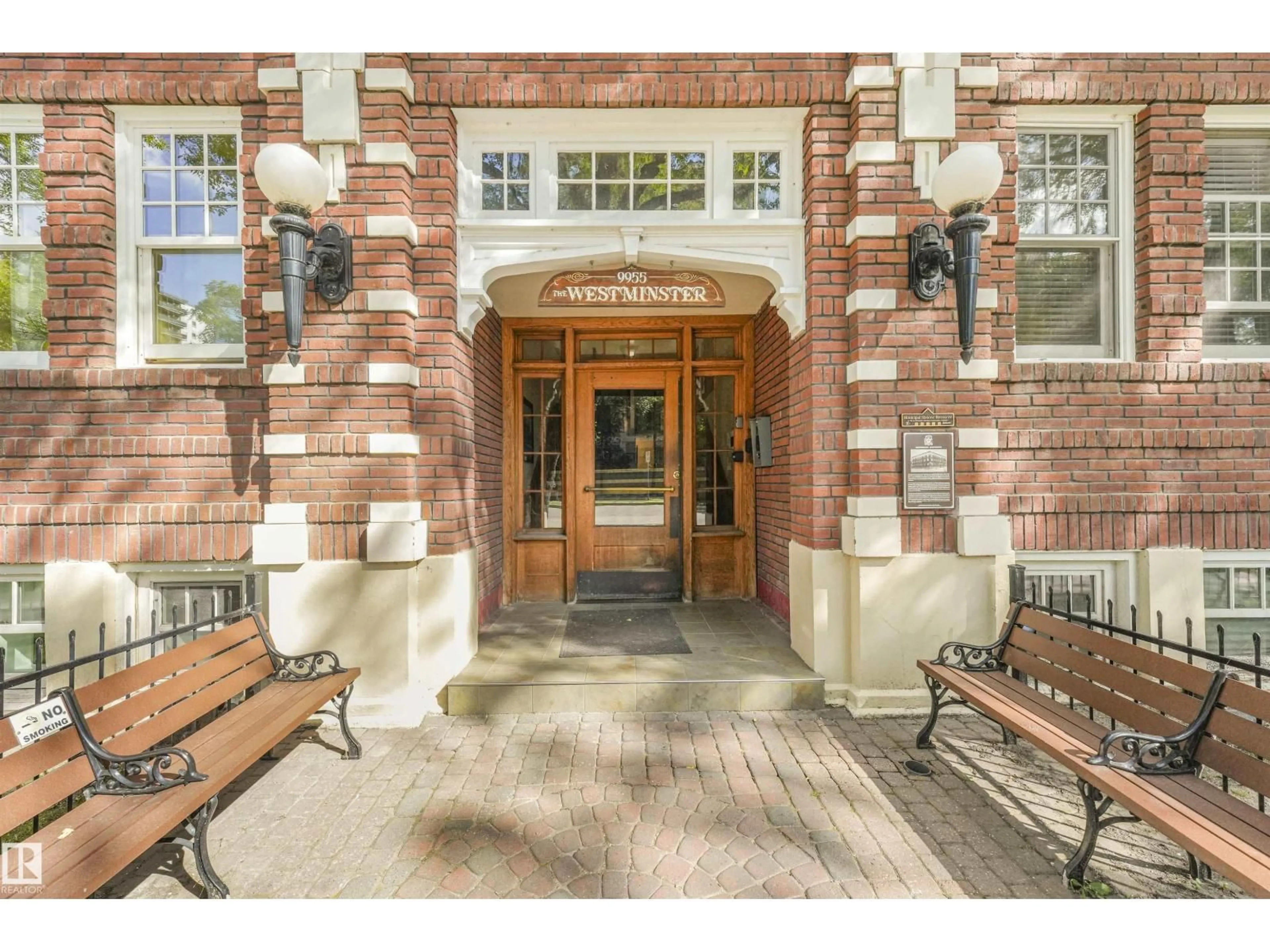 Indoor entryway for #307 - 9955 114 ST, Edmonton Alberta T5K1P7