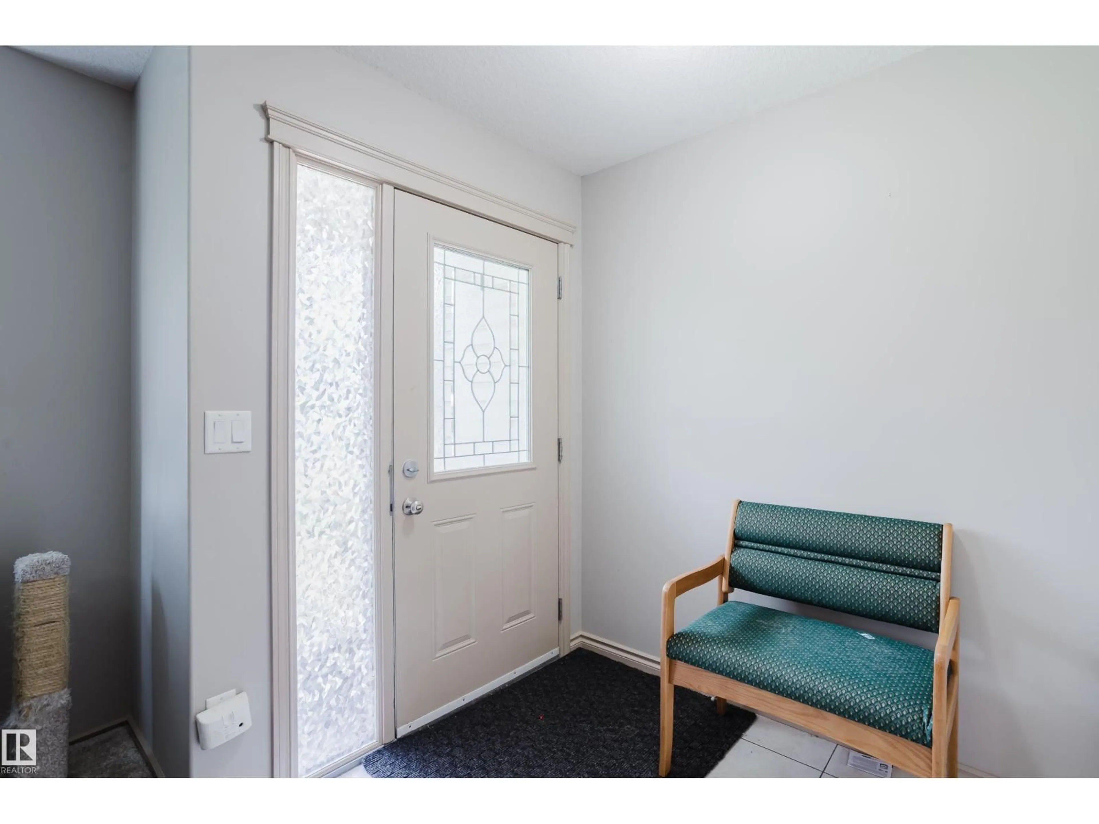 Indoor entryway for NW - 10334 161 ST, Edmonton Alberta T5P3J3