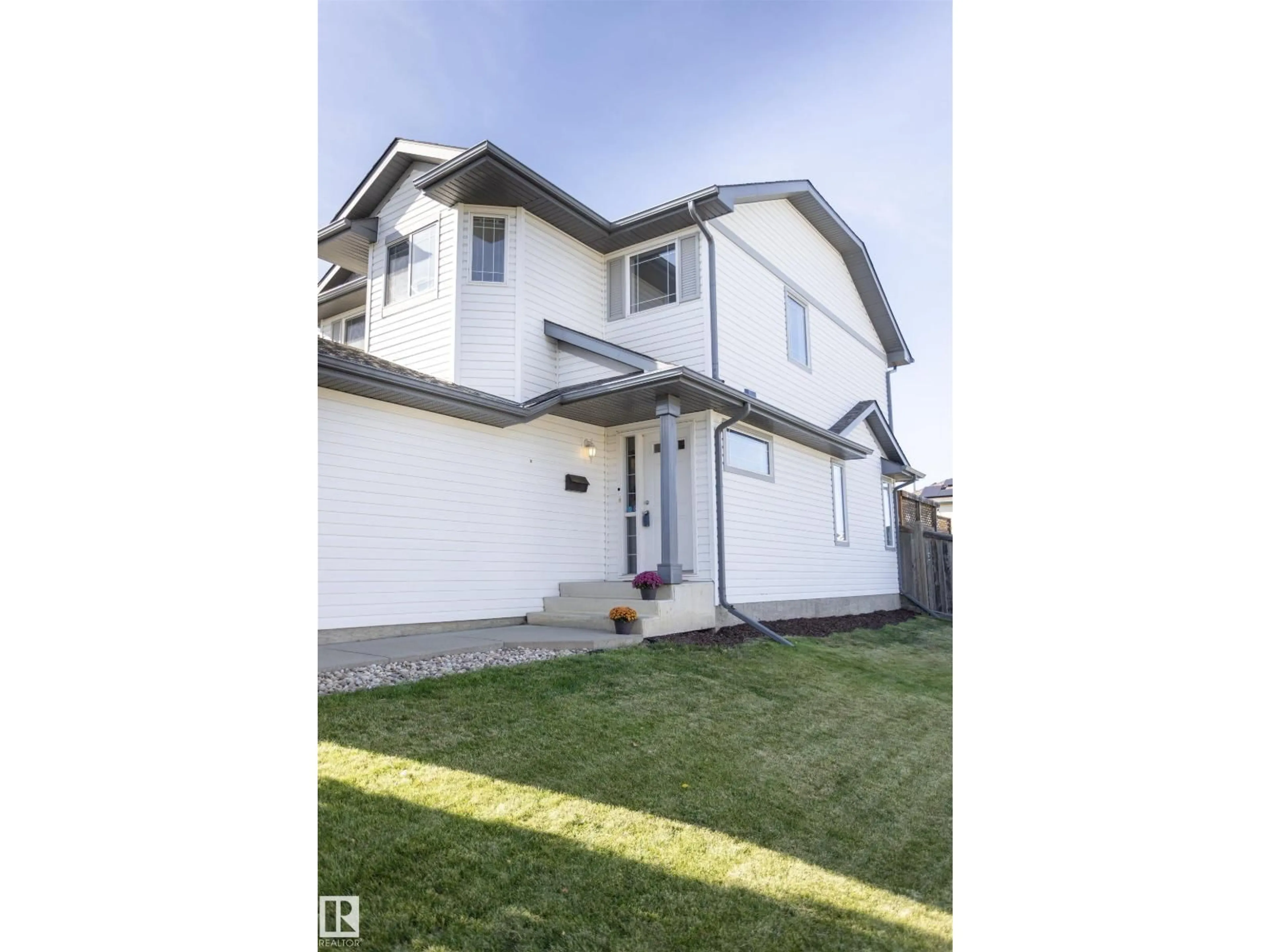 Home with vinyl exterior material, street for 3575 MCLEAN CR, Edmonton Alberta T6W1M4