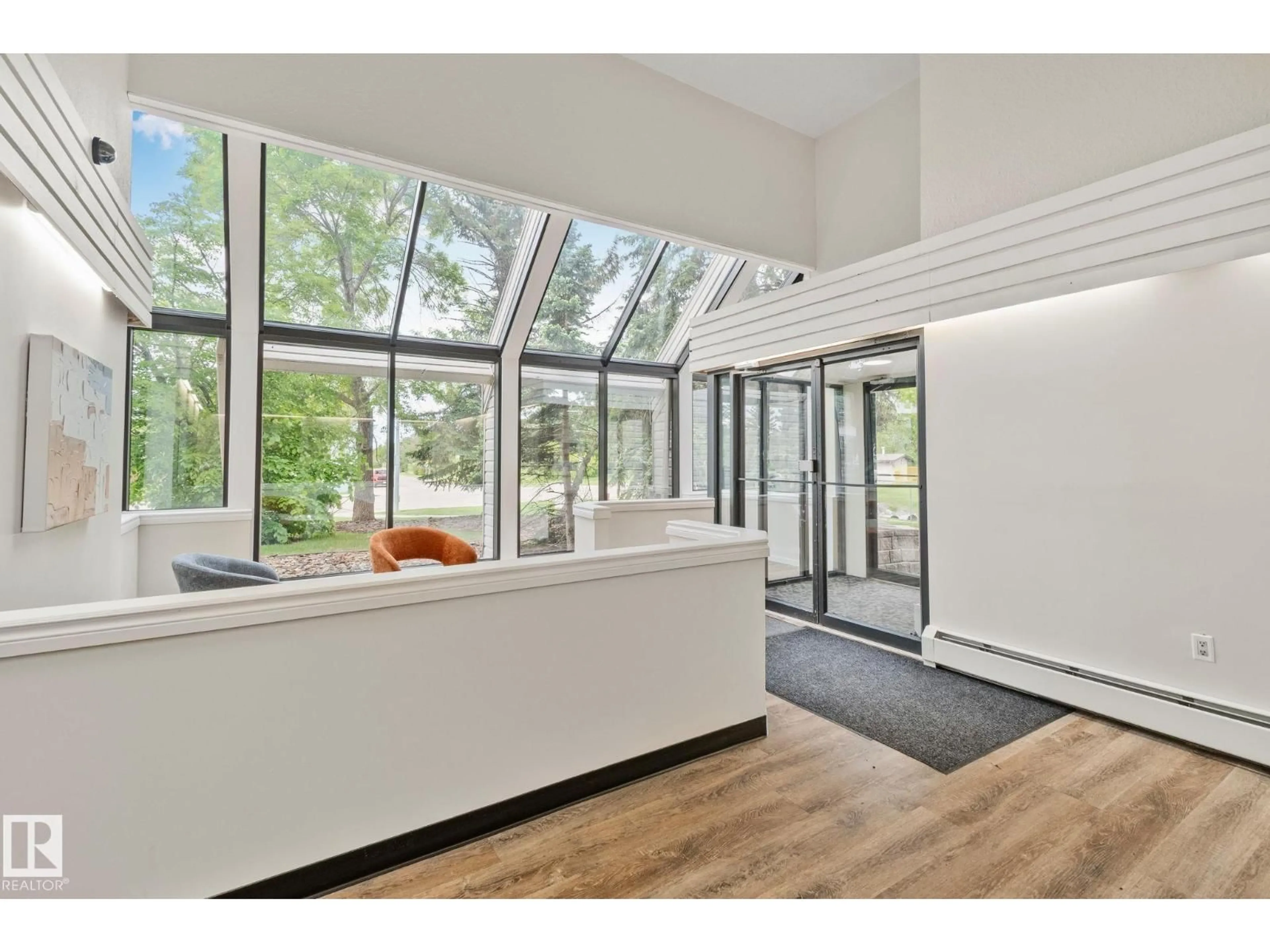 Indoor foyer for #111 - 4608 52 AV, Stony Plain Alberta T7Z1N7