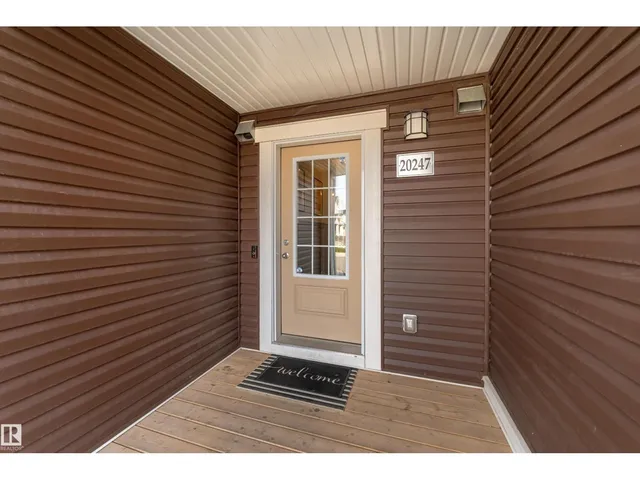 NW - 20247 16 AVENUE, Edmonton 3