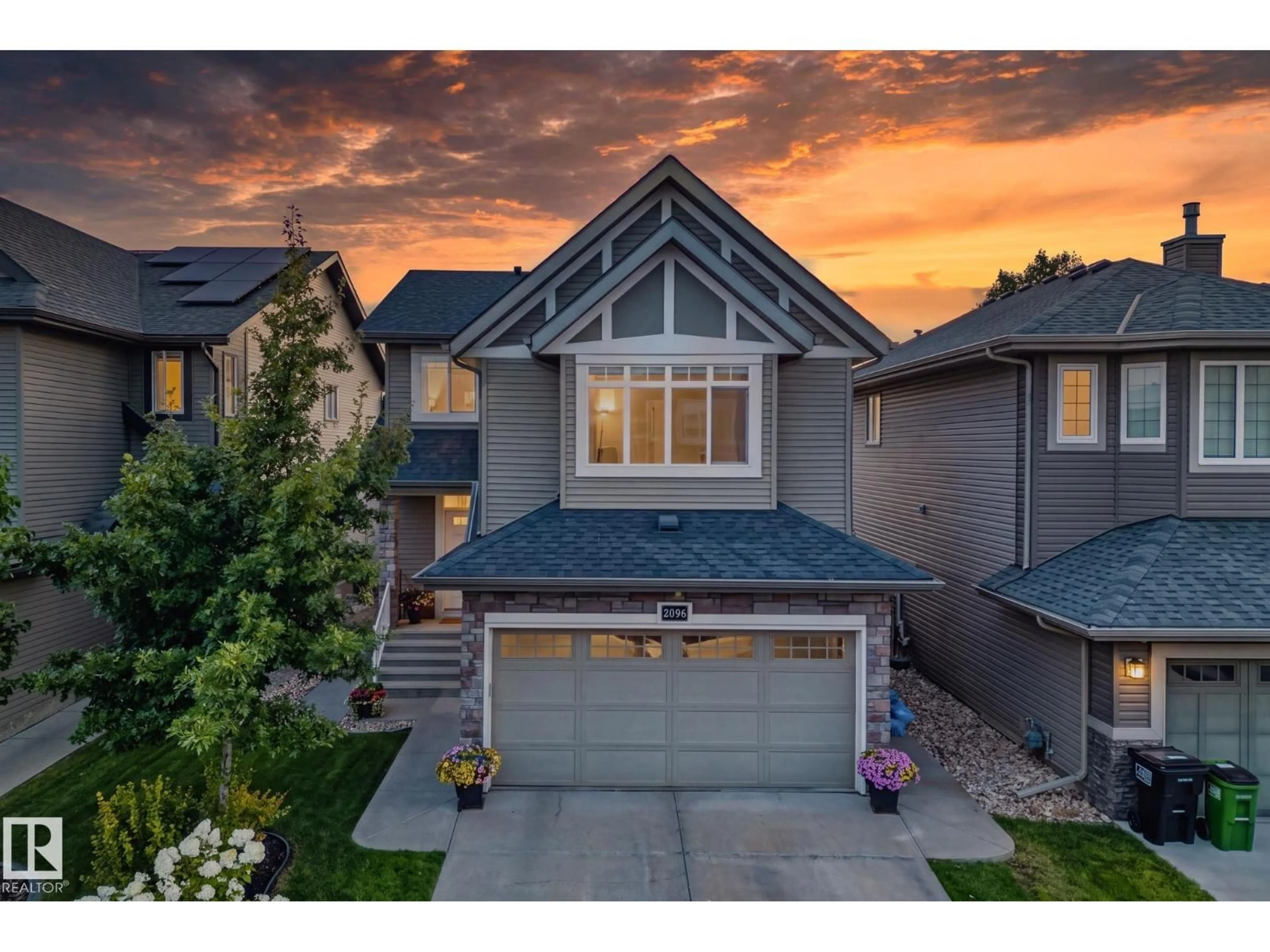 A pic from outside/outdoor area/front of a property/back of a property/a pic from drone, street for NW NW - 2096 REDTAIL CM, Edmonton Alberta T5S0H4