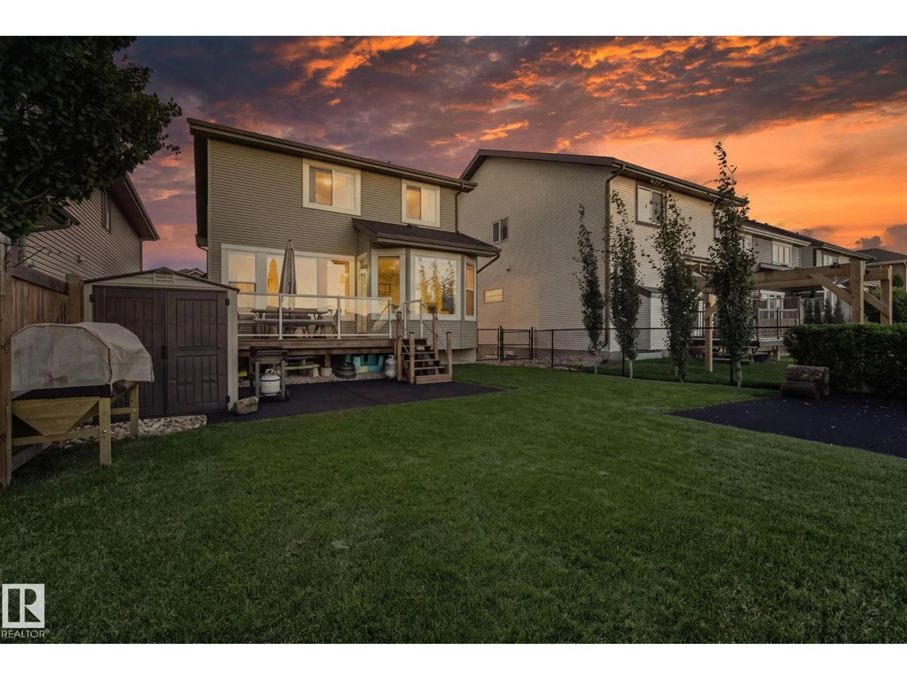 A pic from outside/outdoor area/front of a property/back of a property/a pic from drone, street for NW NW - 2096 REDTAIL CM, Edmonton Alberta T5S0H4