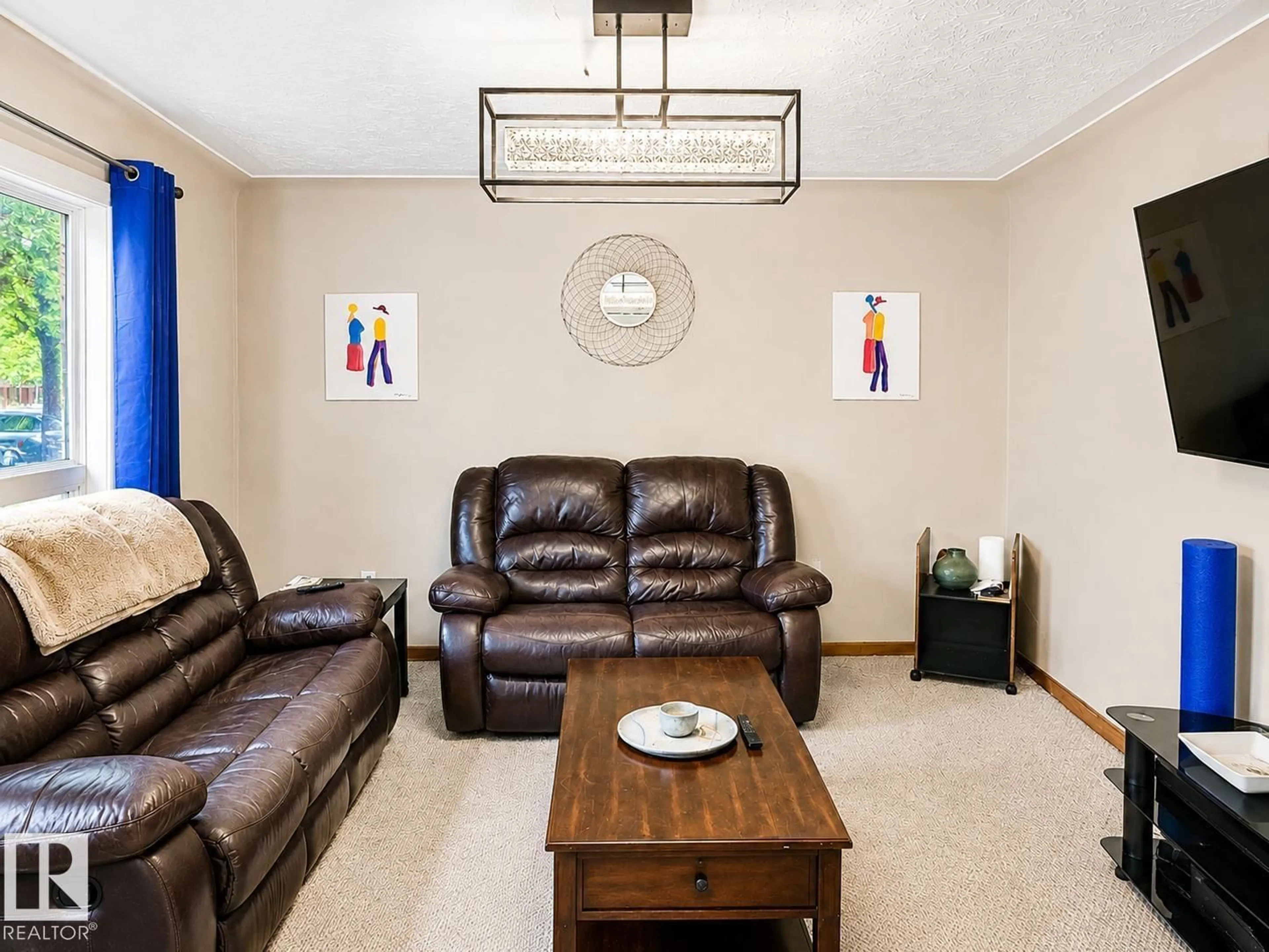 Living room with furniture, unknown for 12130 124 ST, Edmonton Alberta T5L0M9