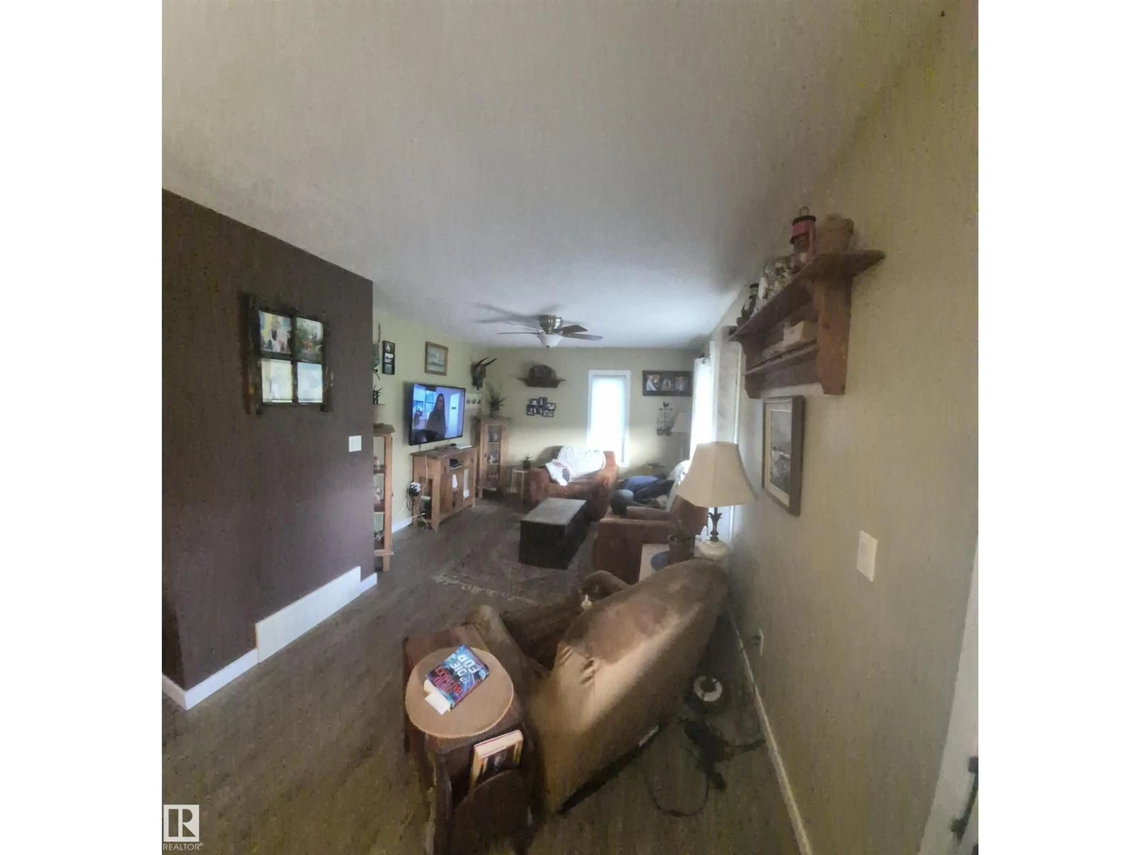 A pic of a room for 57130 23, Rural Barrhead County Alberta T0E1A0