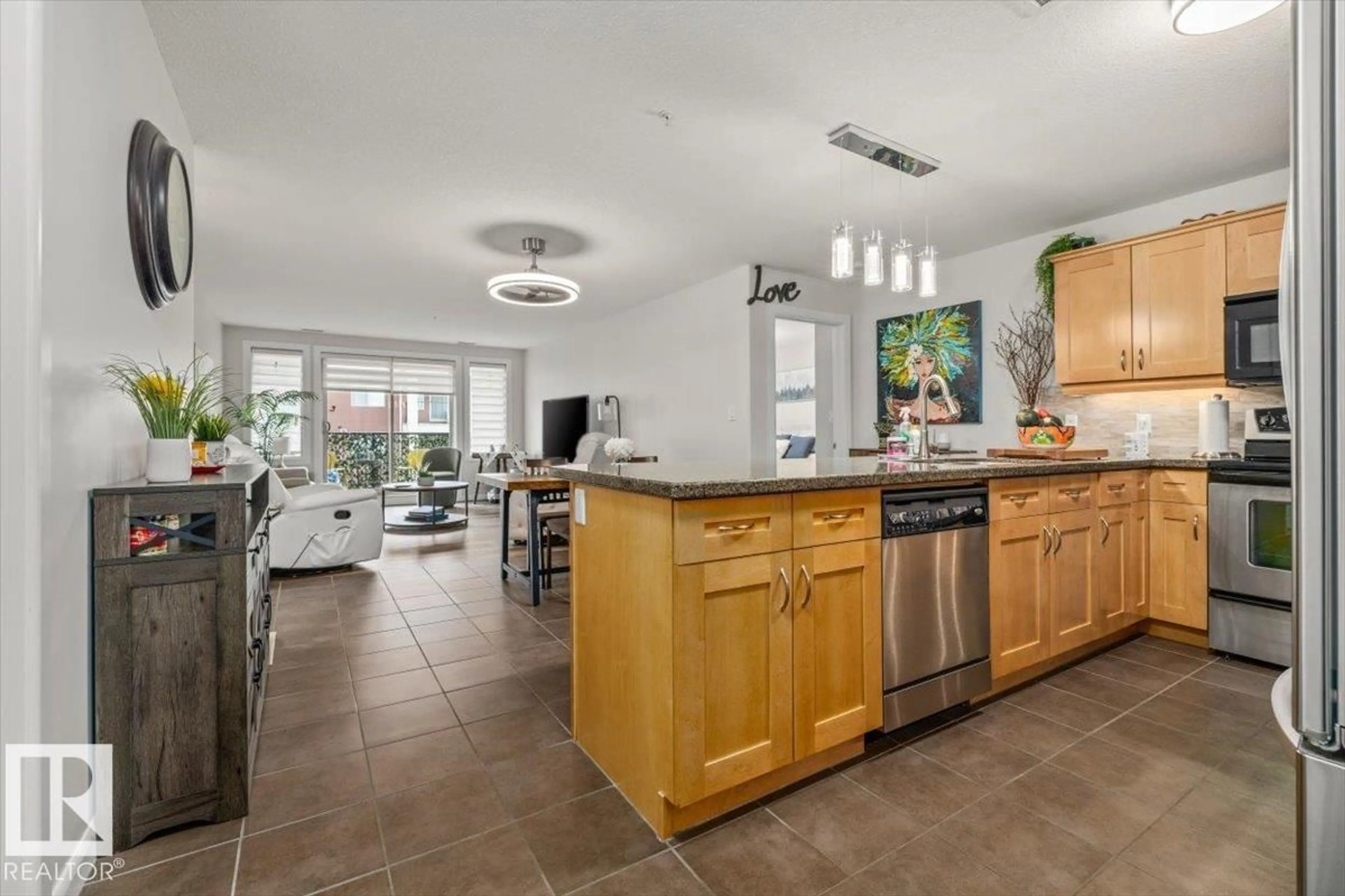 Open concept kitchen, ceramic/tile floor for 309 - 400 PALISADES WY, Sherwood Park Alberta T8H0H4
