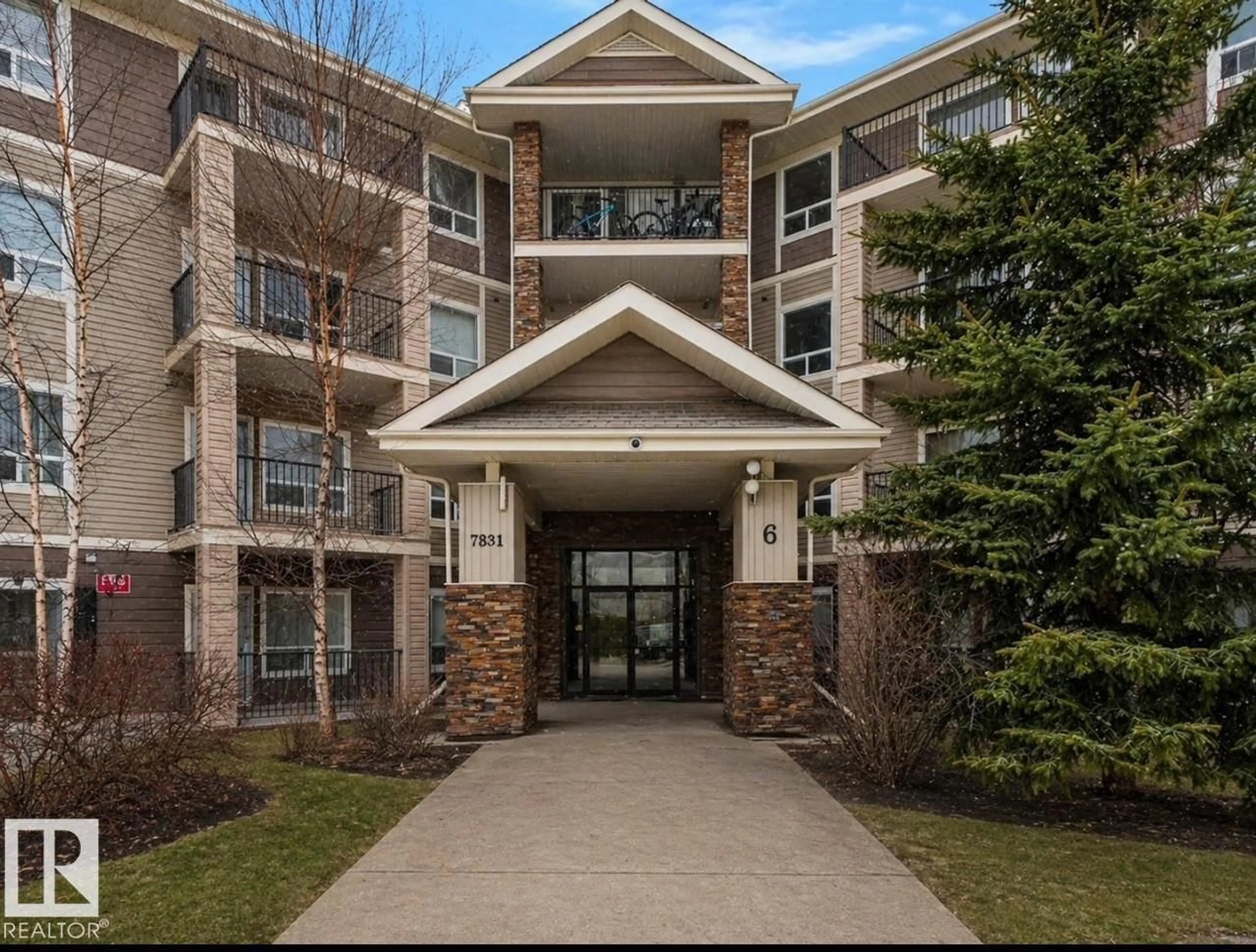 Indoor foyer for 7331 - 6221 SOUTH TERWILLEGAR DR, Edmonton Alberta T6R0L9