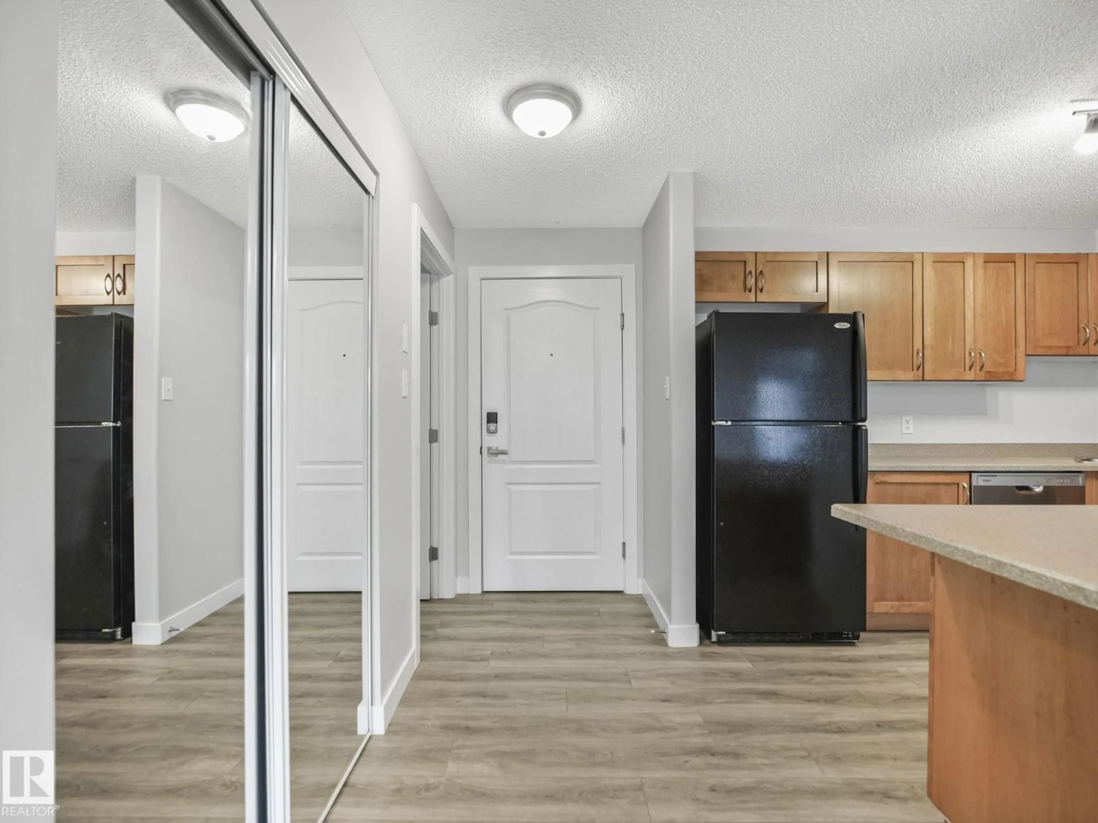Unknown for 7331 - 6221 SOUTH TERWILLEGAR DR, Edmonton Alberta T6R0L9