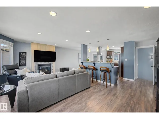 25 GALLOWAY DR, Sherwood Park 5