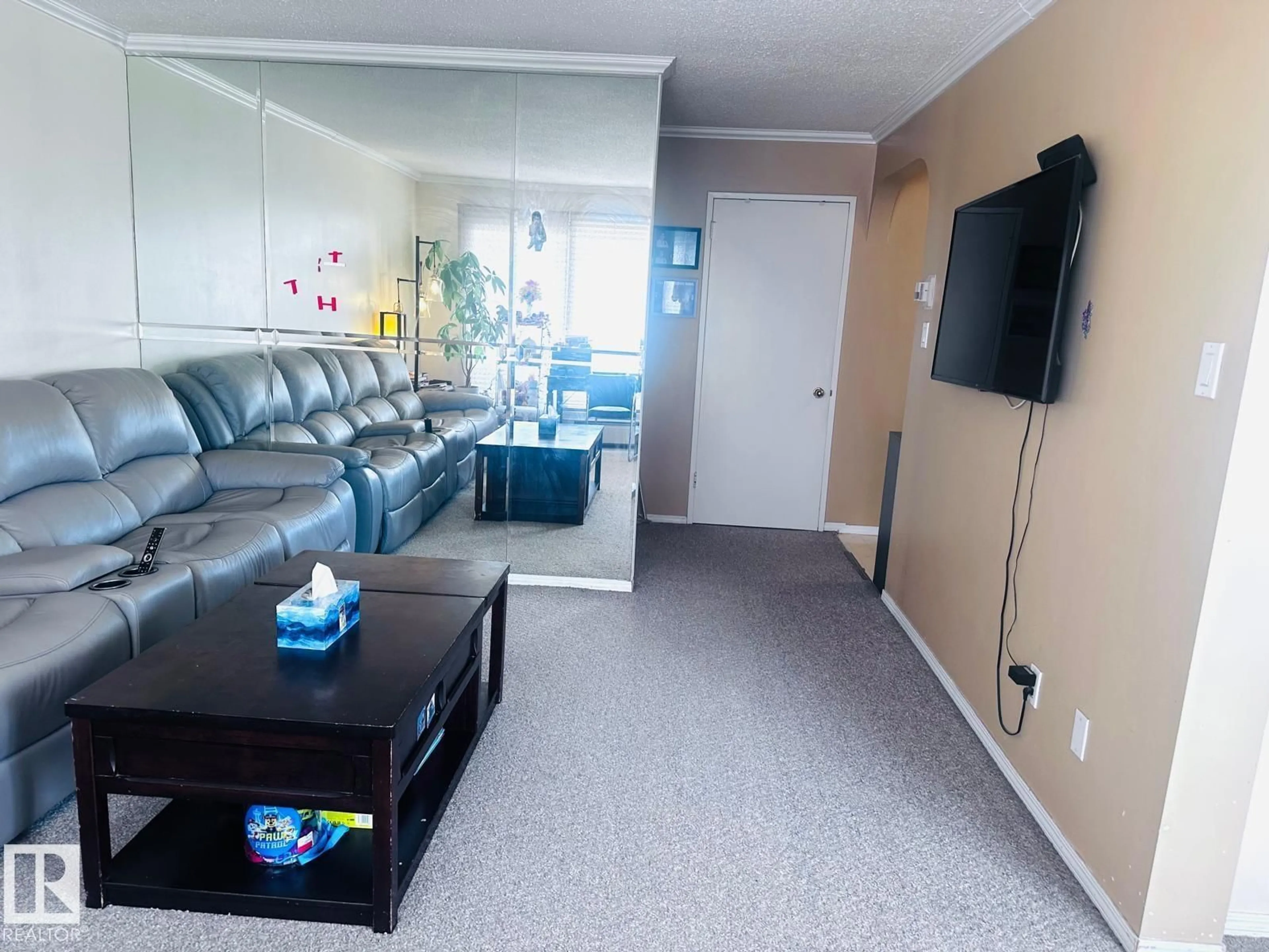 A pic of a room for #306 - 11420 40 AV, Edmonton Alberta T6J0R5