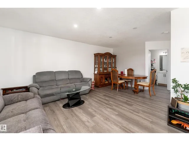13435 101 ST, Edmonton 4