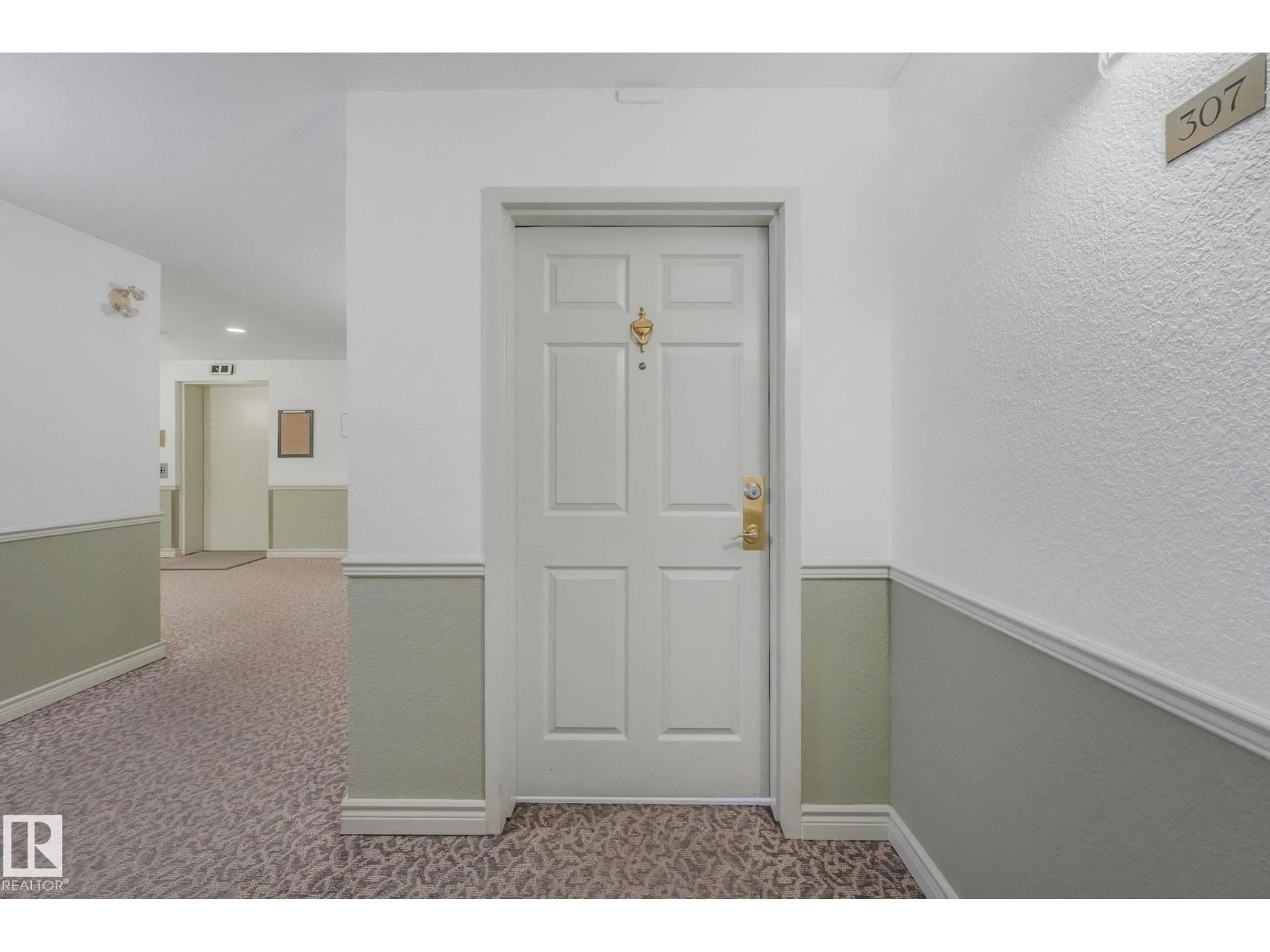 Indoor foyer for #307 - 10945 21 AV, Edmonton Alberta T6J6R3