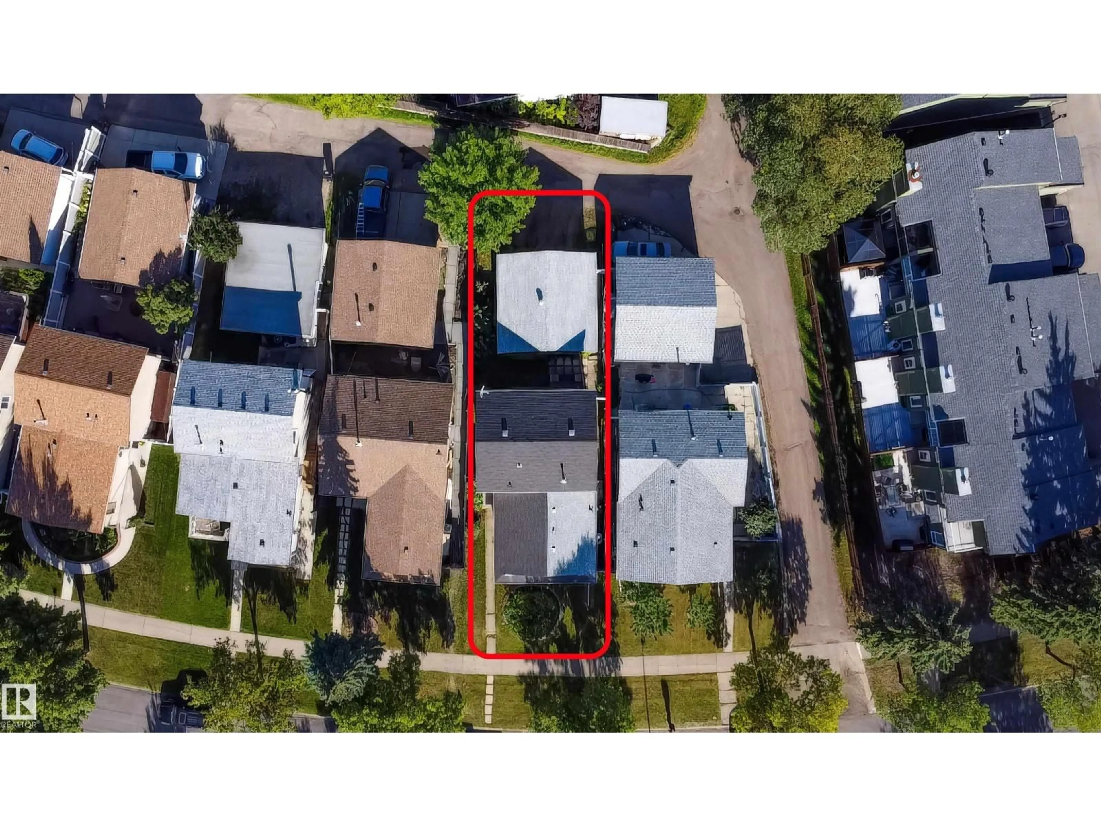 A pic from outside/outdoor area/front of a property/back of a property/a pic from drone, street for NW - 17005 95 ST, Edmonton Alberta T5Z2A7