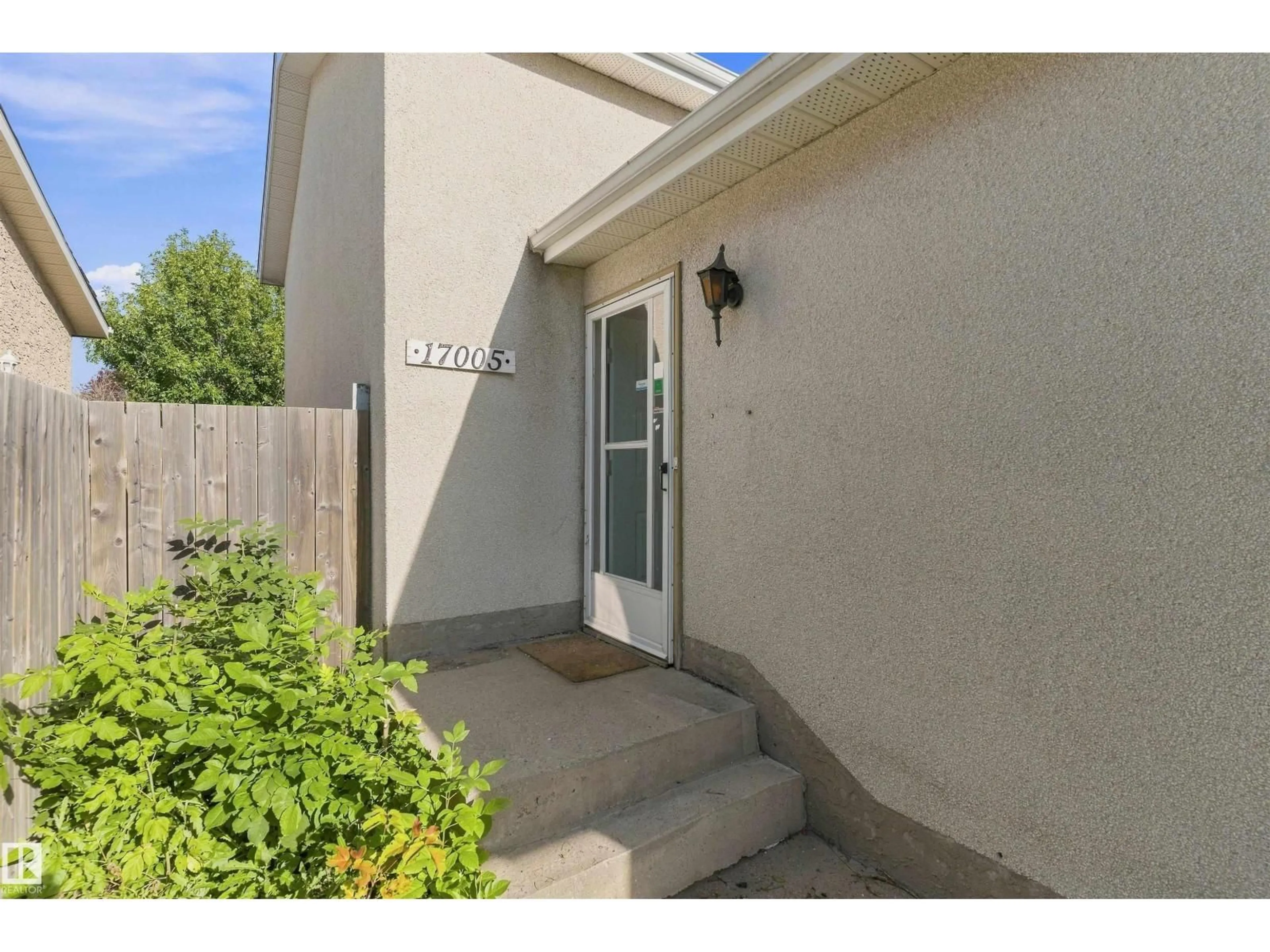 Unknown for NW - 17005 95 ST, Edmonton Alberta T5Z2A7