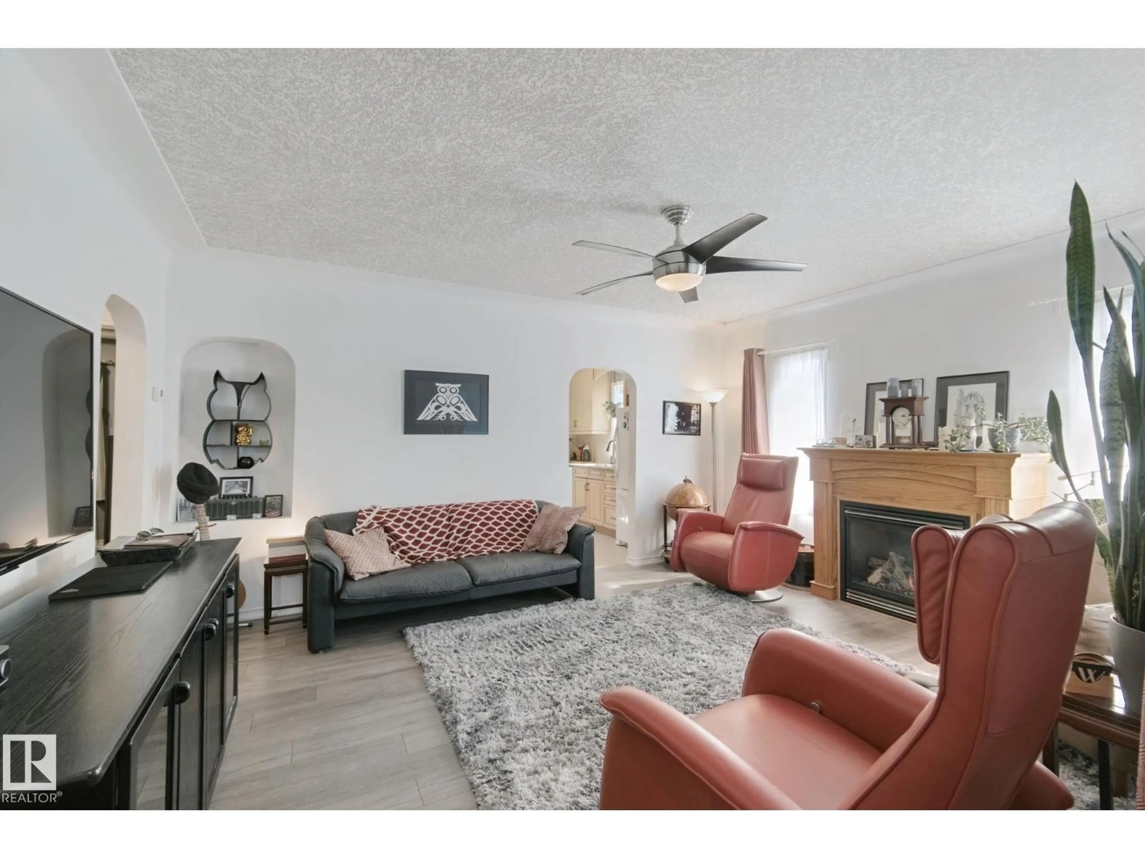 Living room with furniture, unknown for NW - 12035 83 ST, Edmonton Alberta T5B2Z7