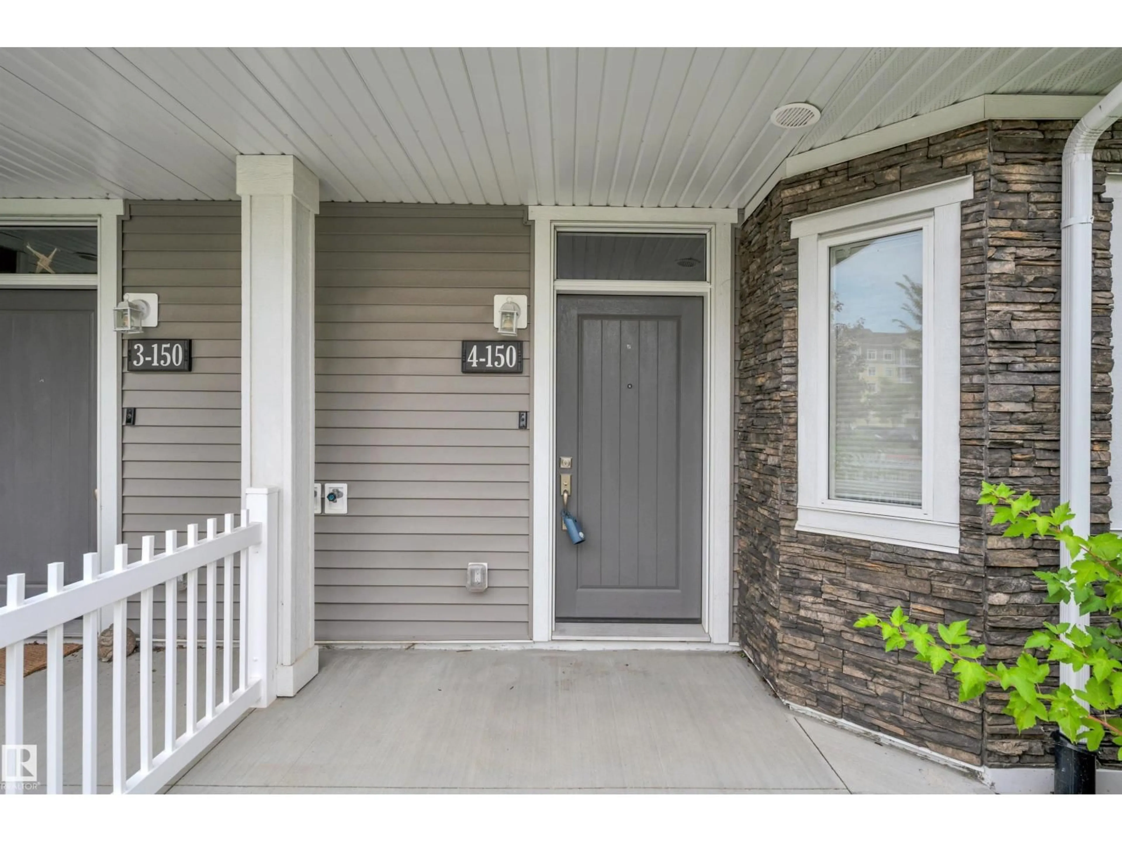 Indoor entryway for #4 - 150 EVERITT DR, St. Albert Alberta T8N7R8