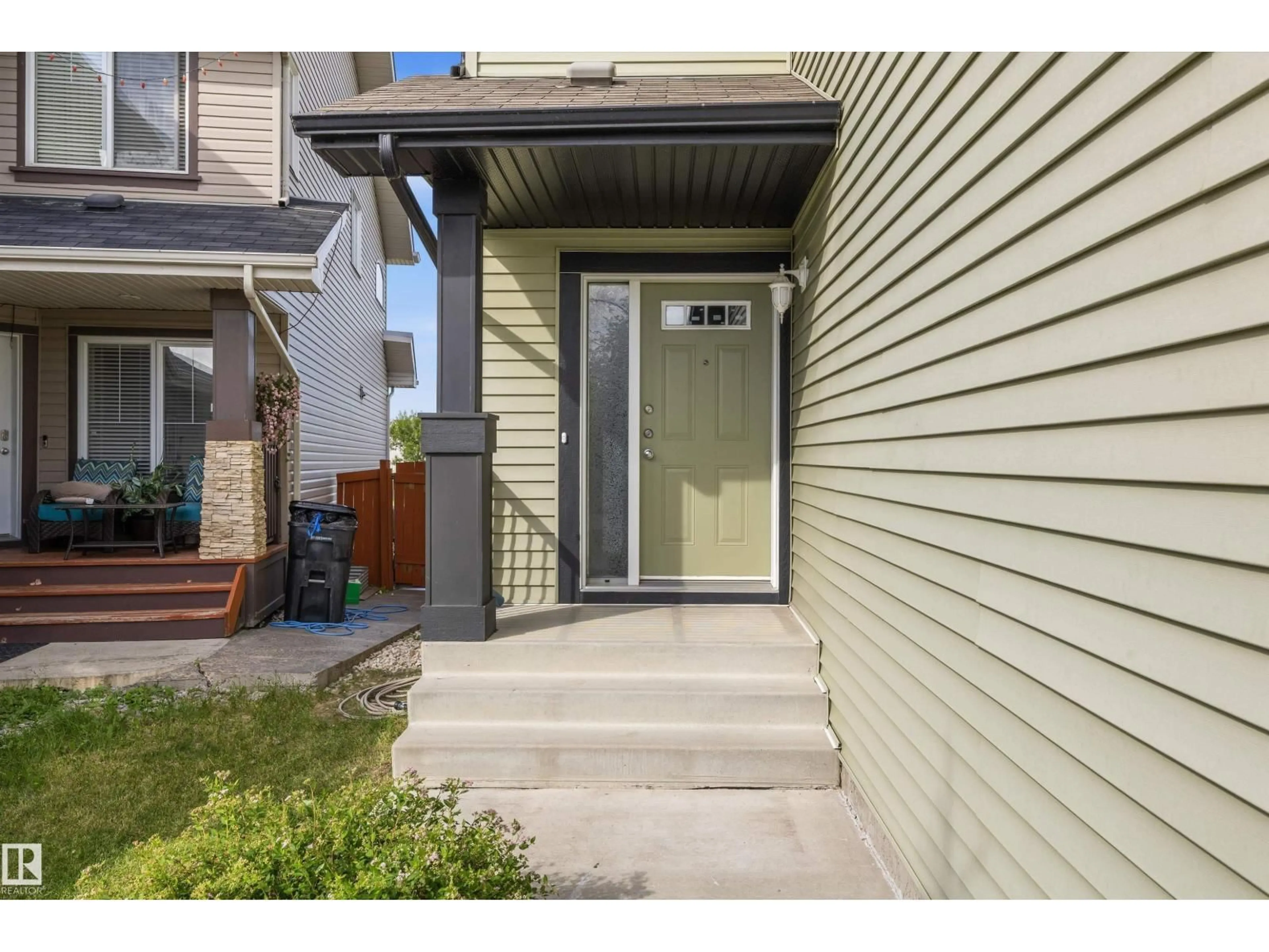 Unknown for 4020 166 AV, Edmonton Alberta T5Y0N9