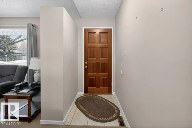 73 STARLING DR, Sherwood Park 3