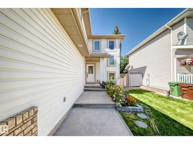 9 ESCADA CL, St. Albert 2