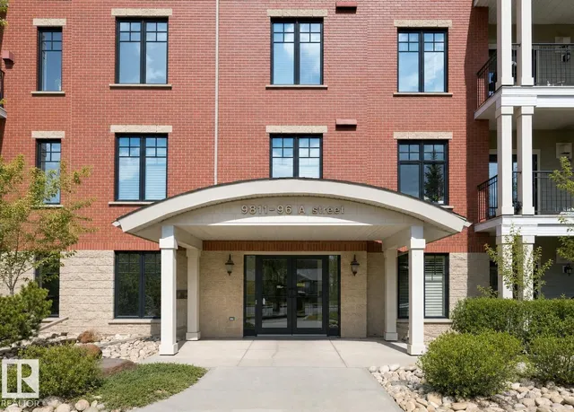 209 - 9811 96A ST NW, Edmonton 2
