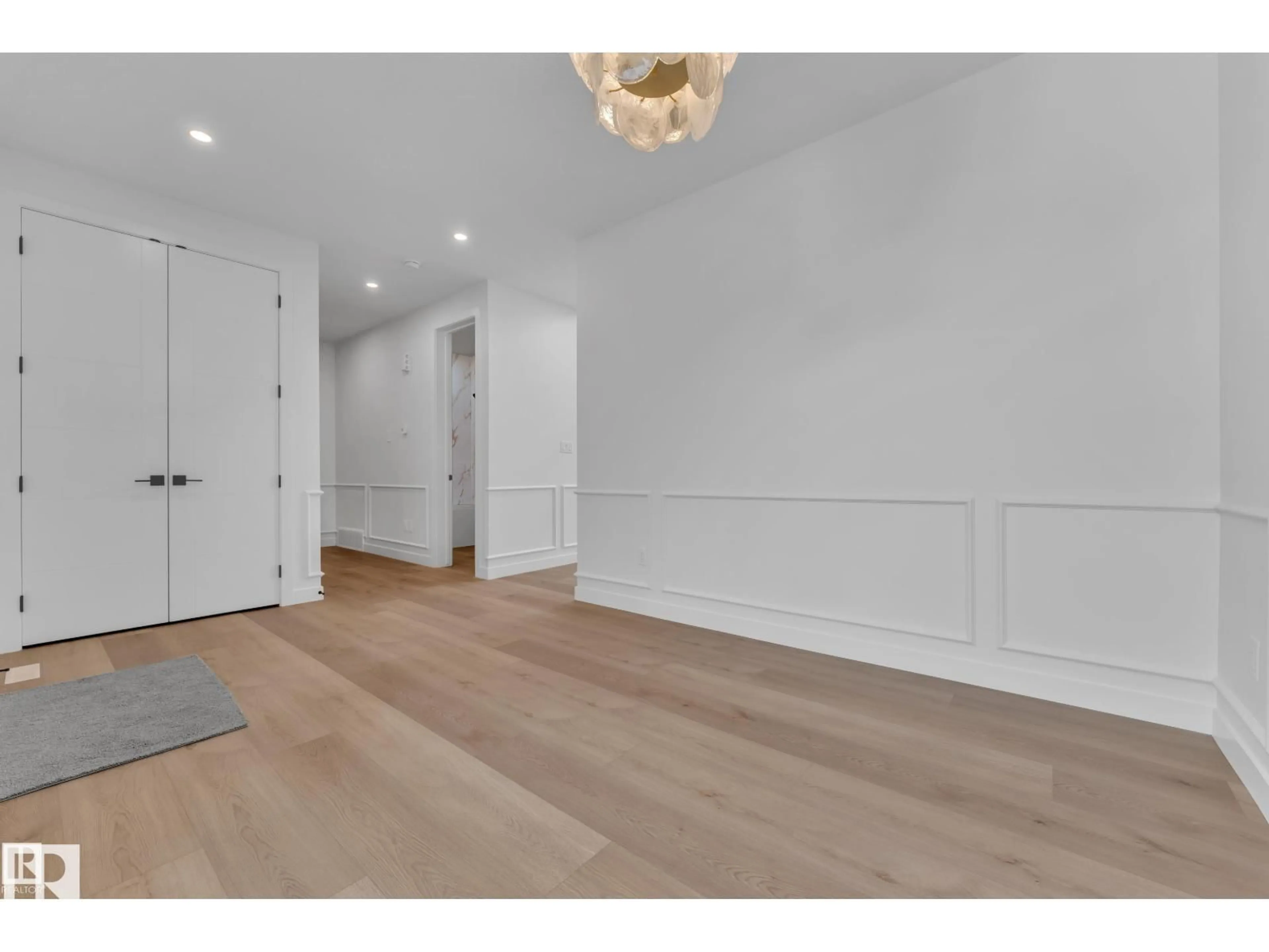 Indoor entryway for 159 GRAYBRIAR DR, Stony Plain Alberta T7Z0M7